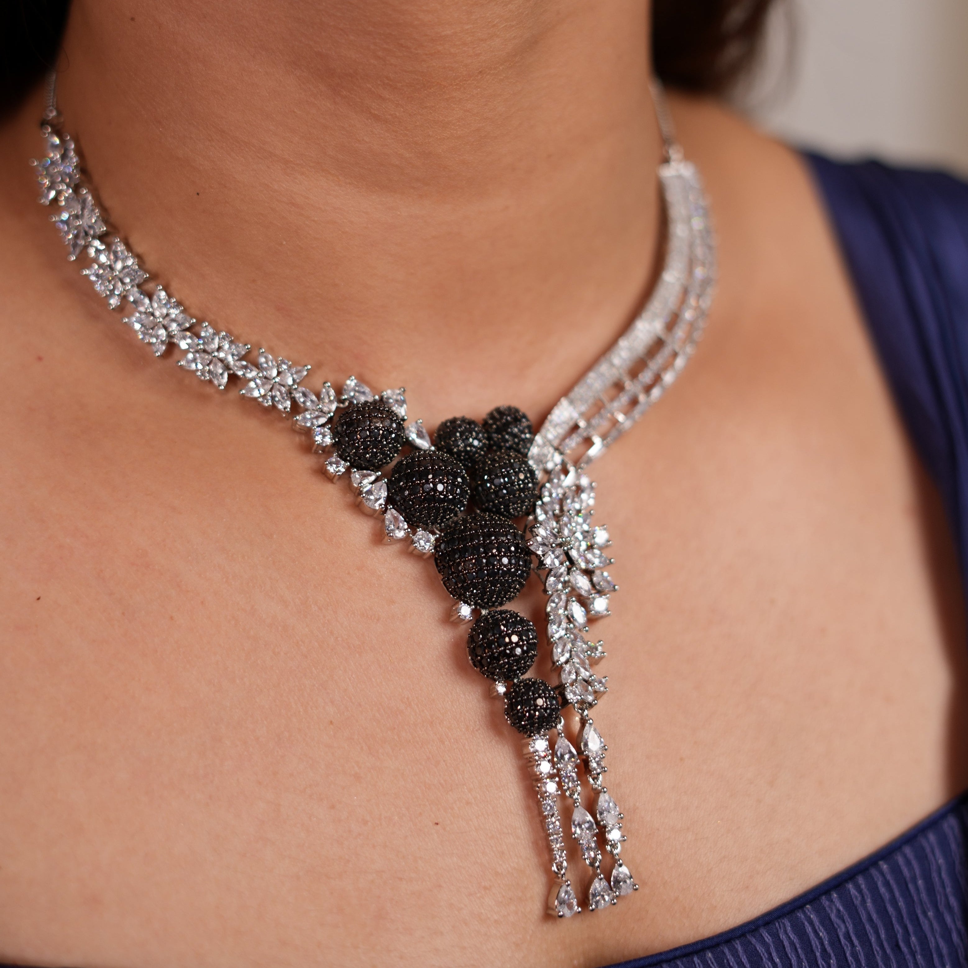 Starlit Noir Necklace