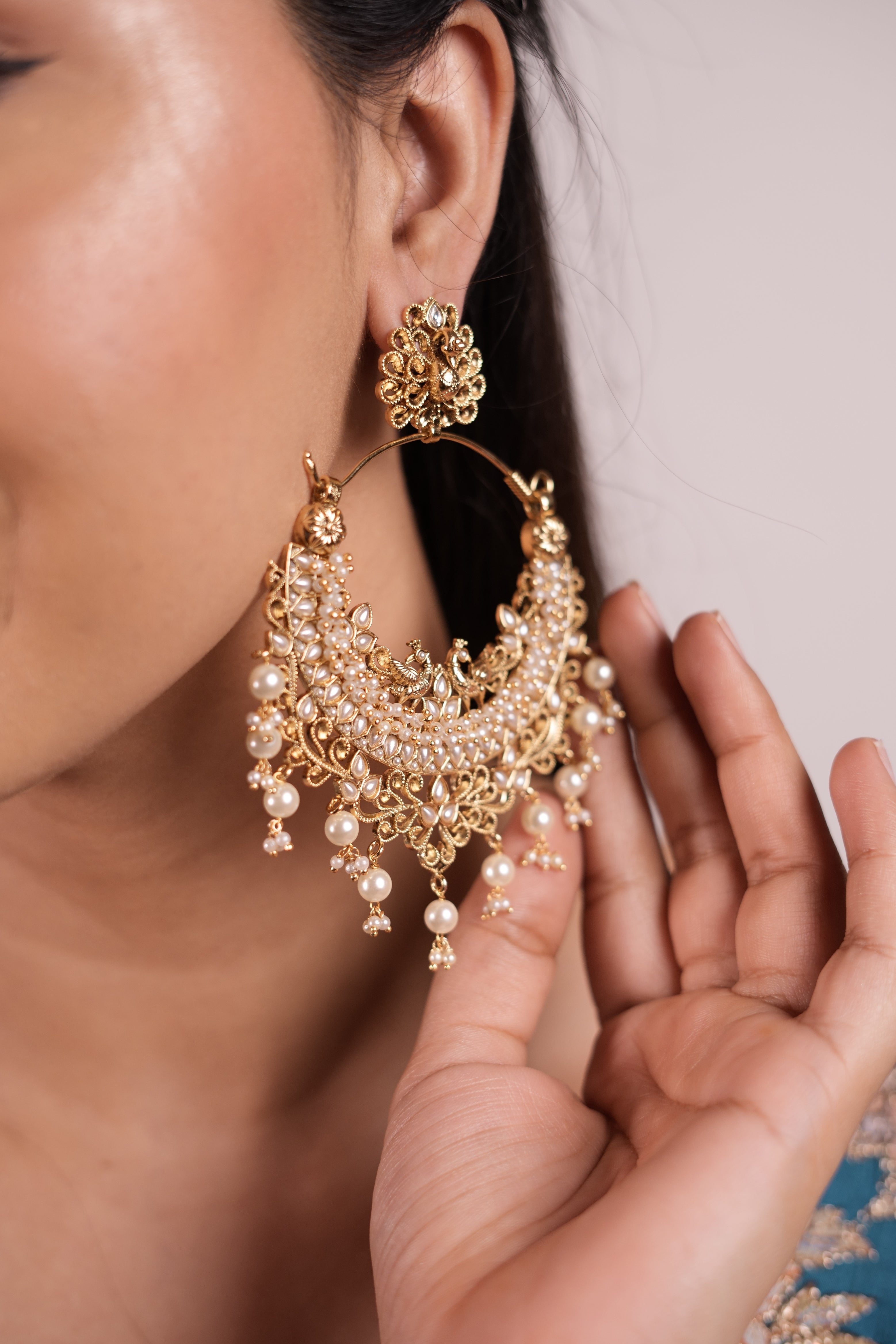 Madhuri Moti Jhumka
