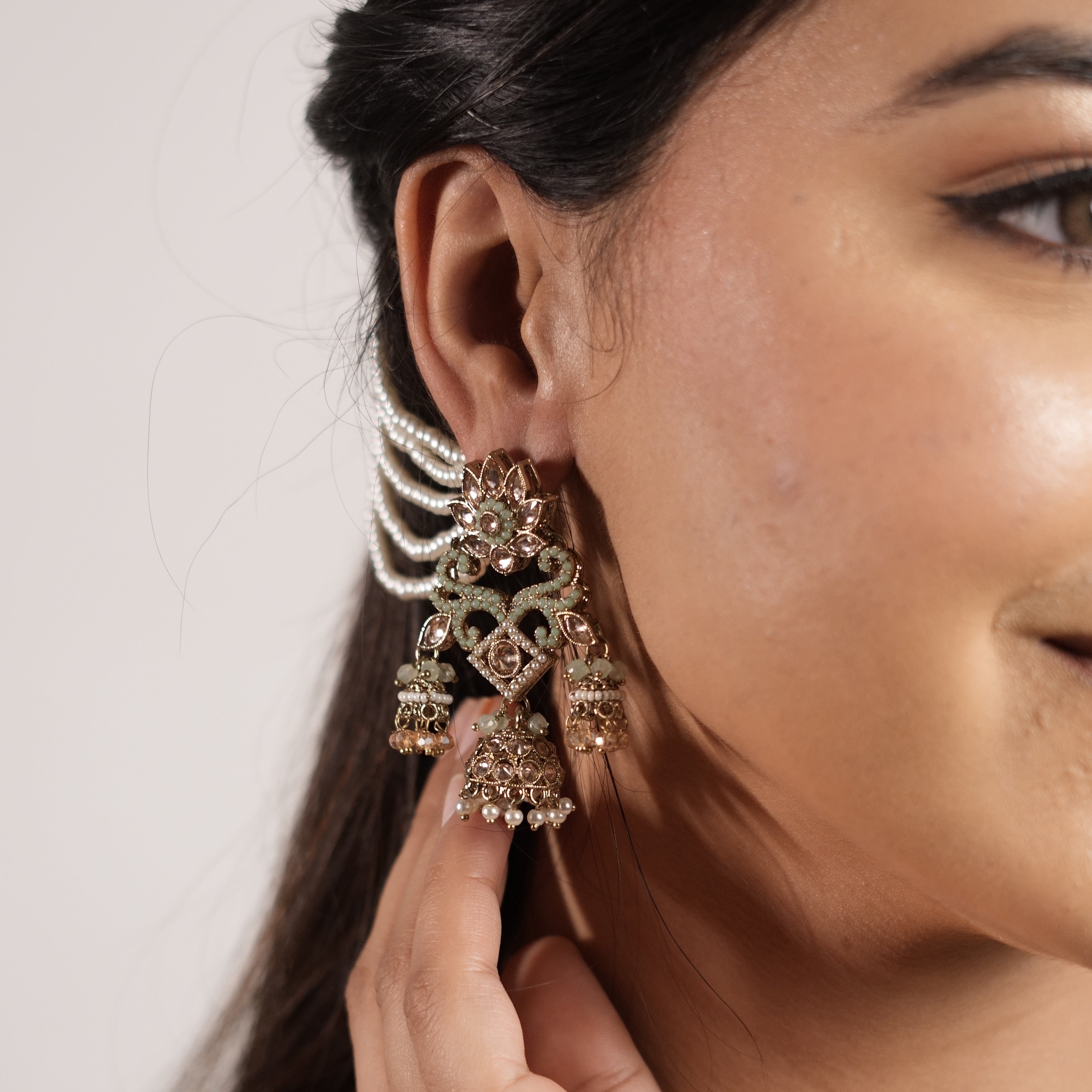 Radiance Jhumka with Kaanchain
