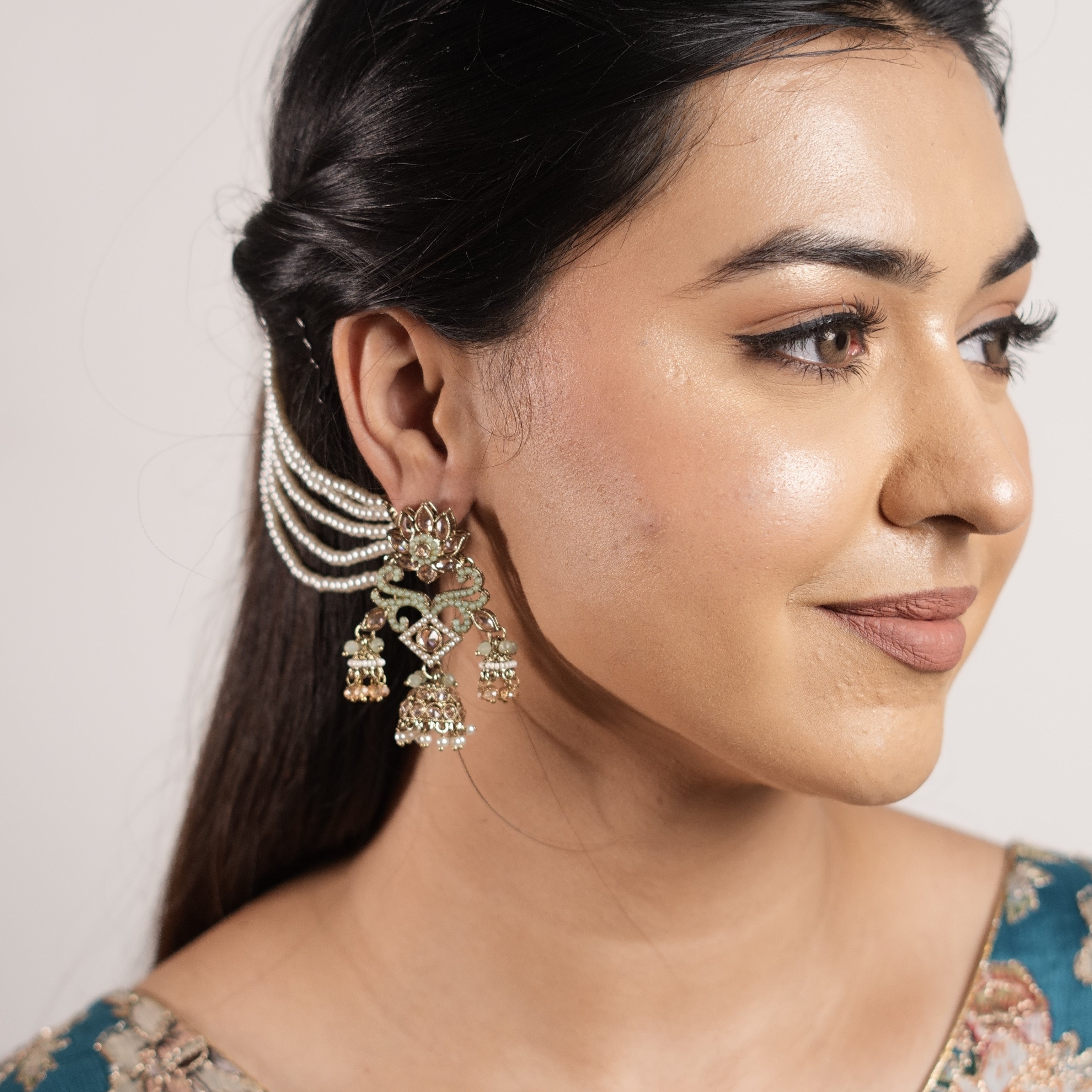 Radiance Jhumka with Kaanchain