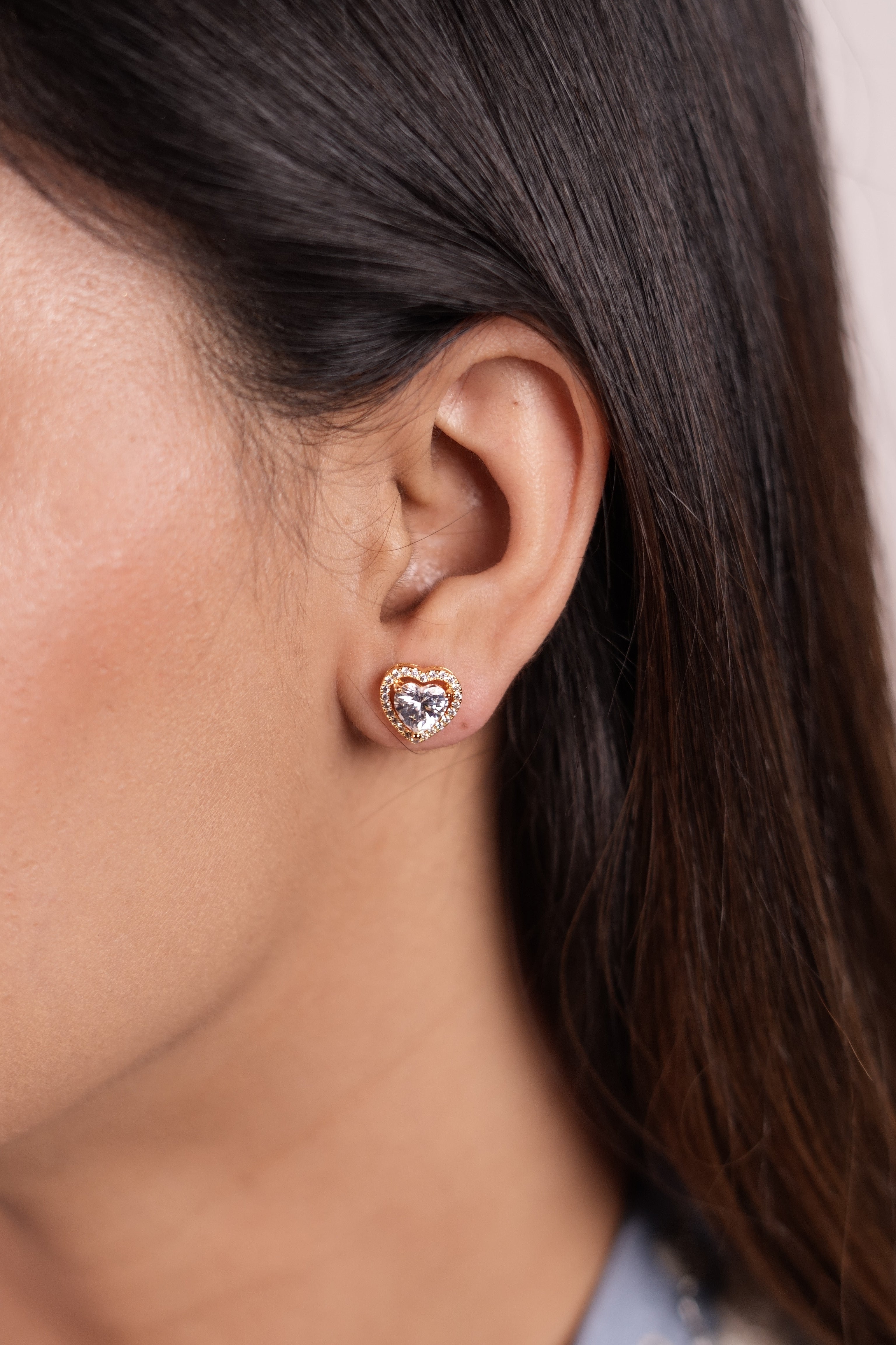 Gold Heart Jacket Solitaire Stud