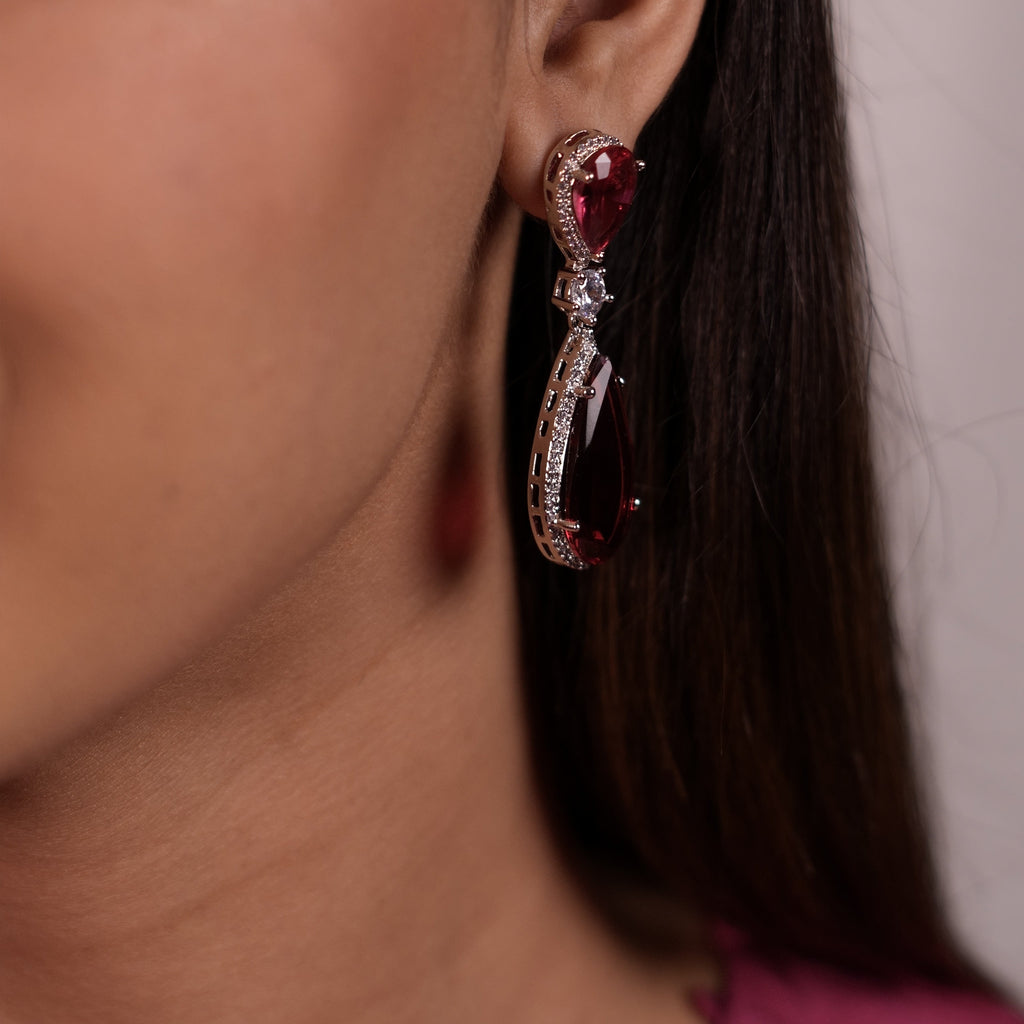 Red sapphire teardrop