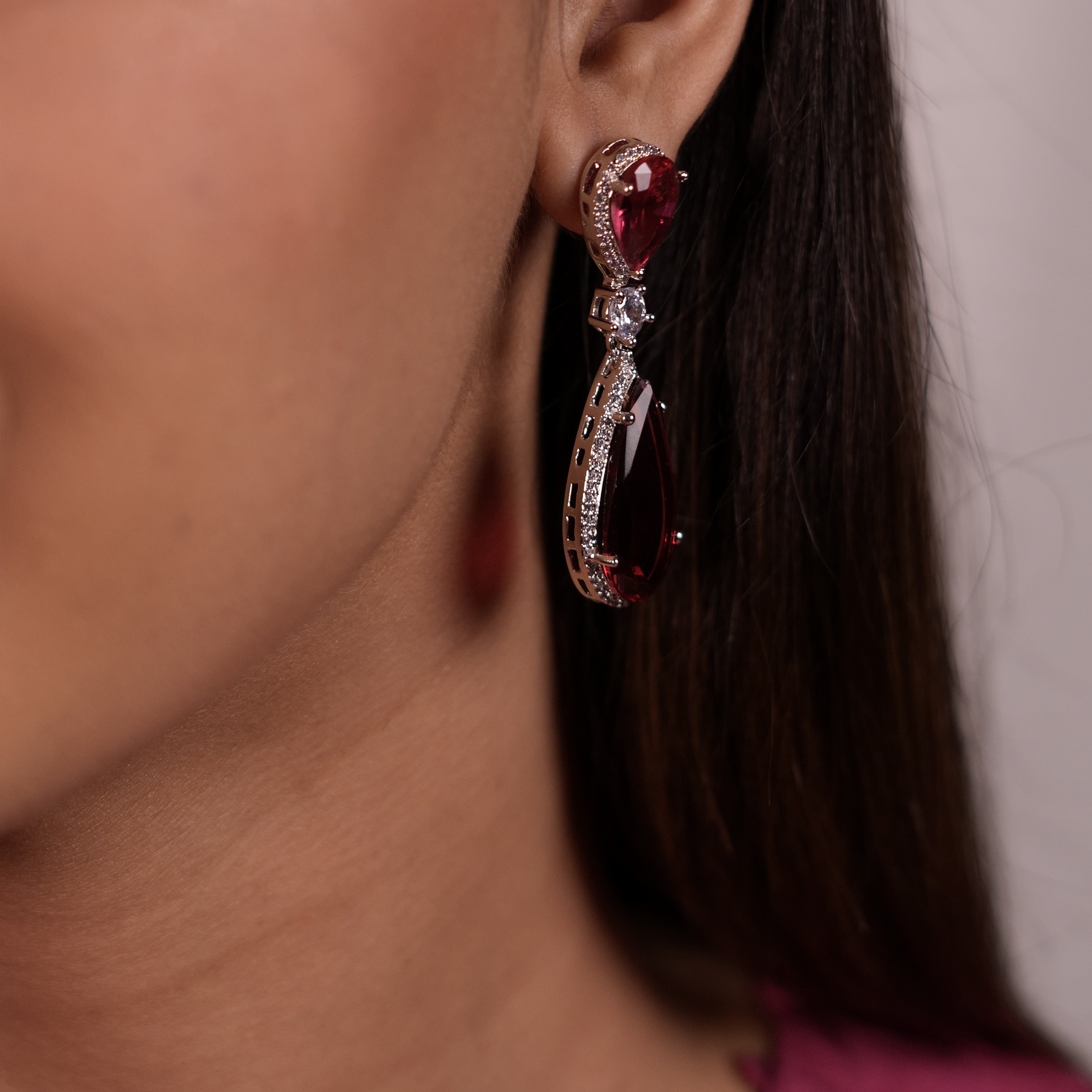 Red sapphire teardrop