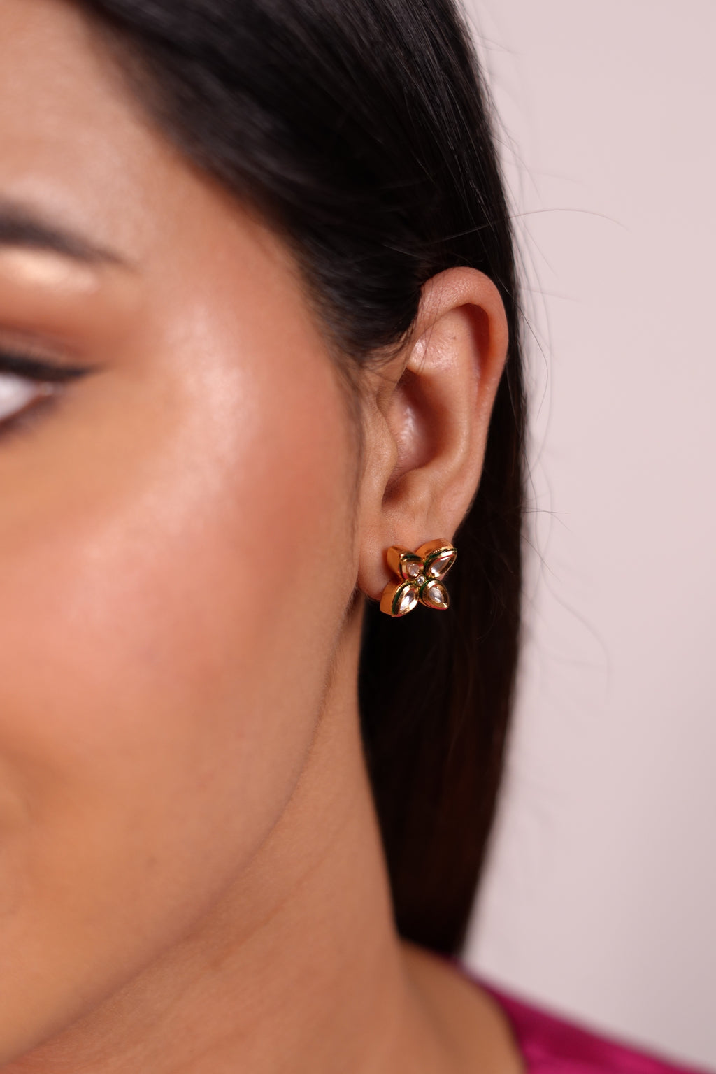 Kundan flower studs