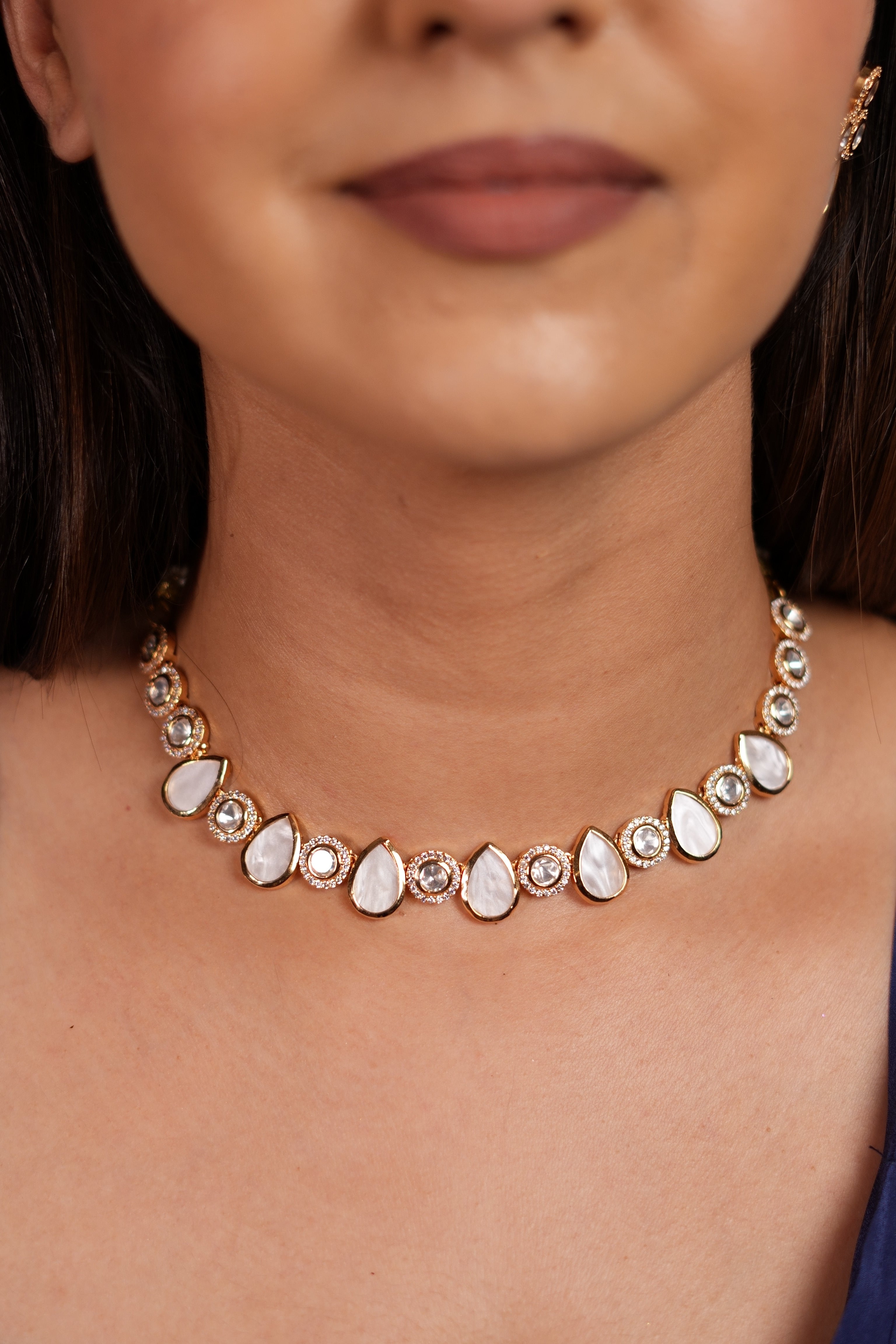 Teardrop Motherpearl Polki Necklace Set
