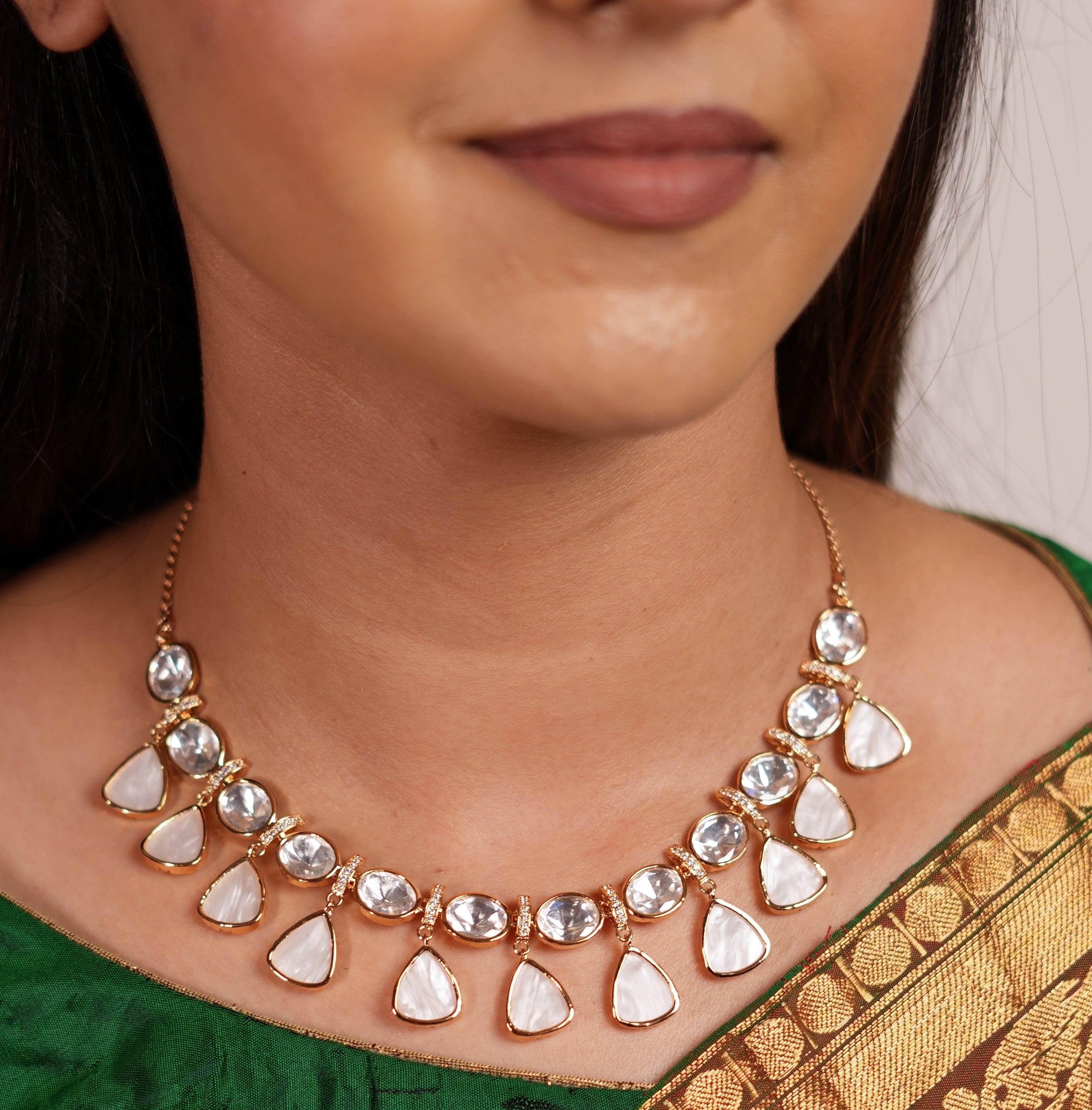 Trikona Motherpearl Polki Necklace Set