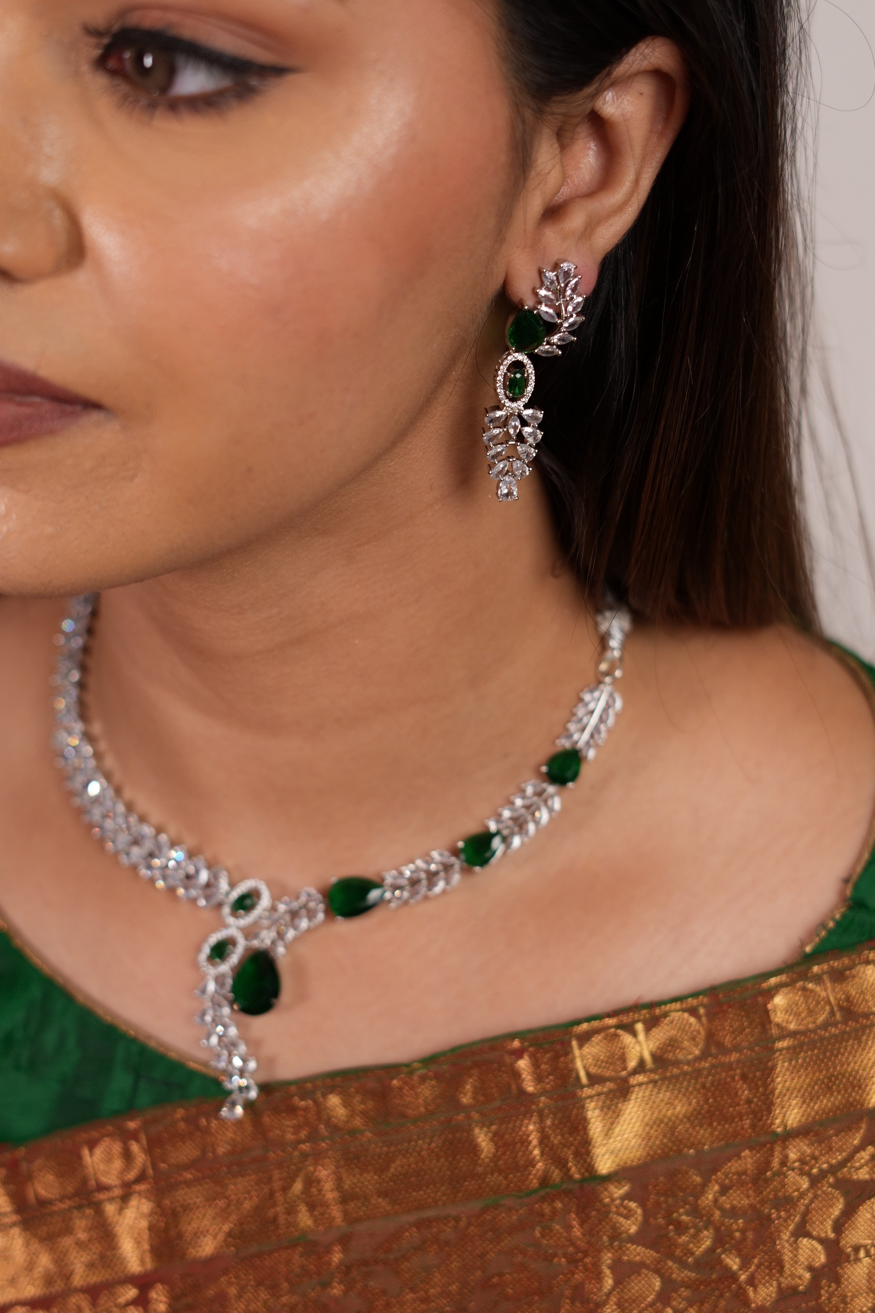 Leafy Radiance Emerald Necklace