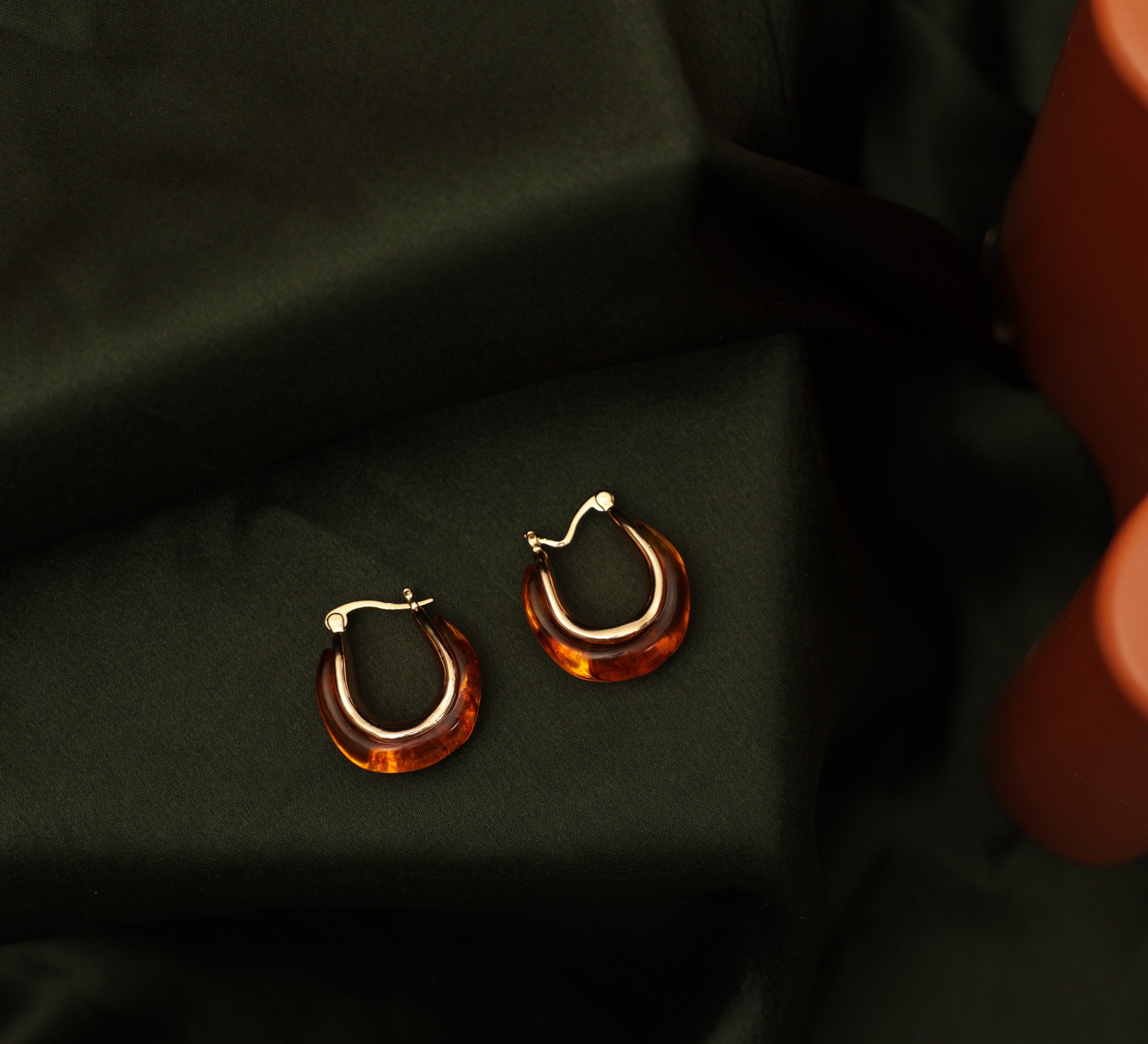 Small Resin