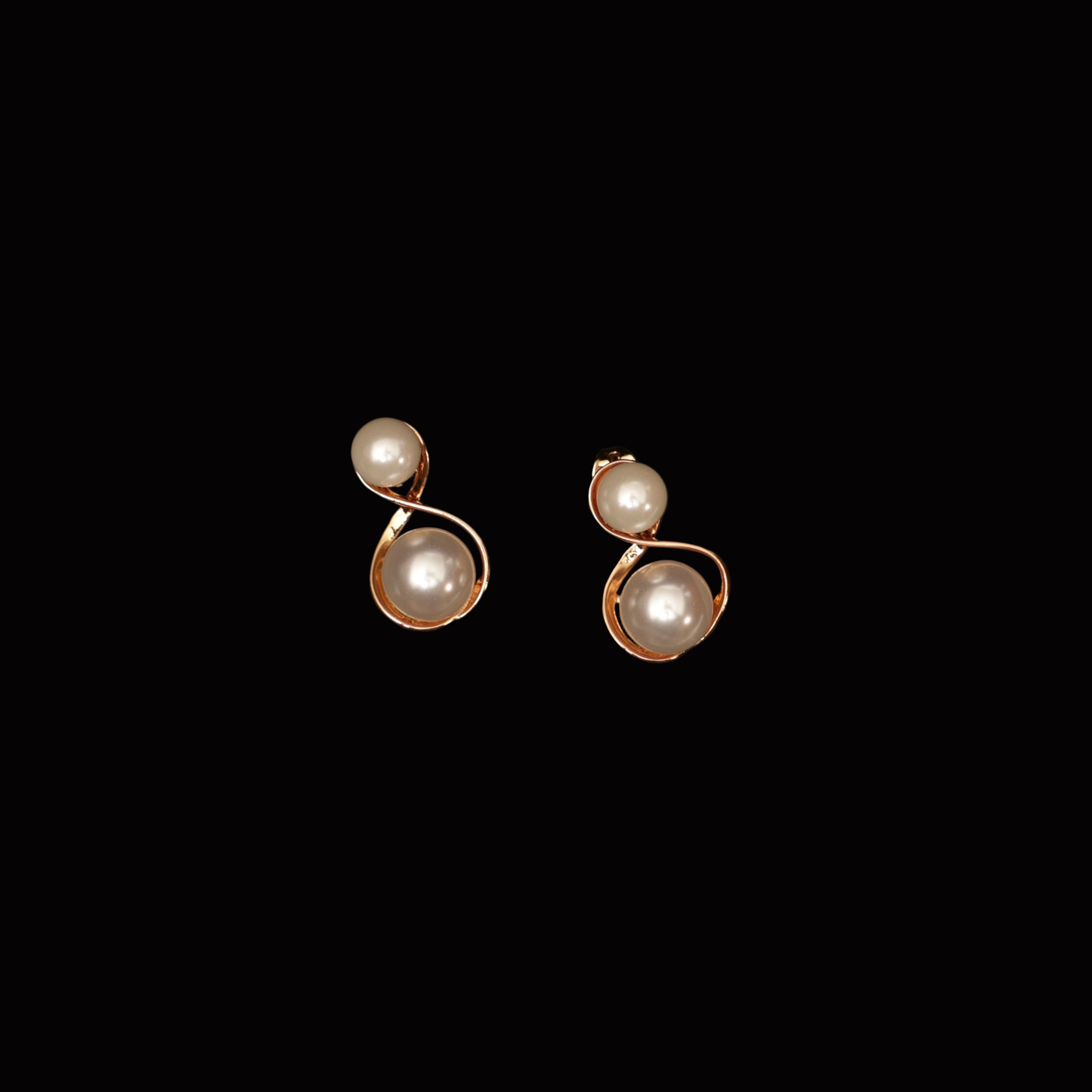 Infinity Pearl Studs