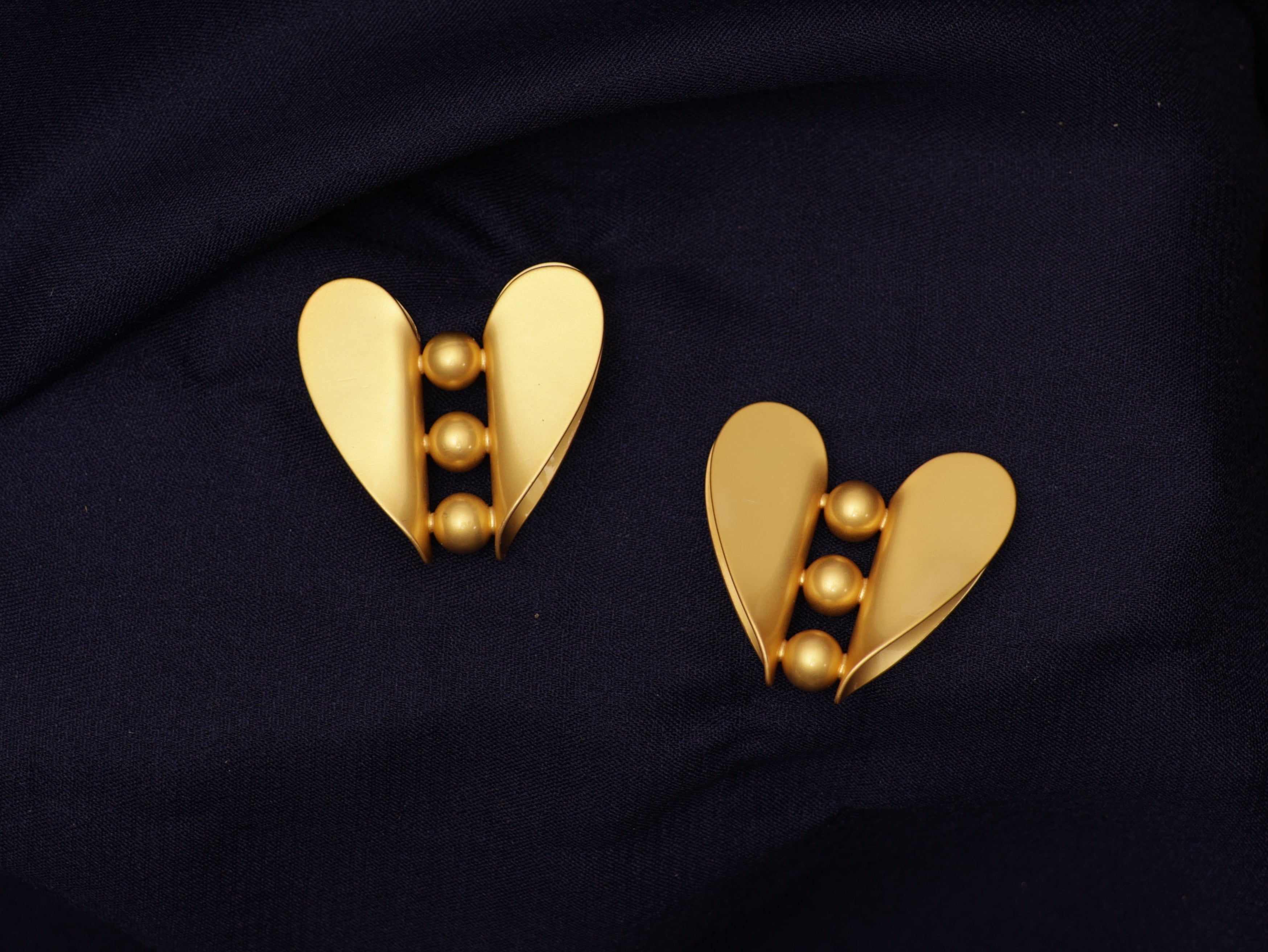 Lovers Stud (Gold)