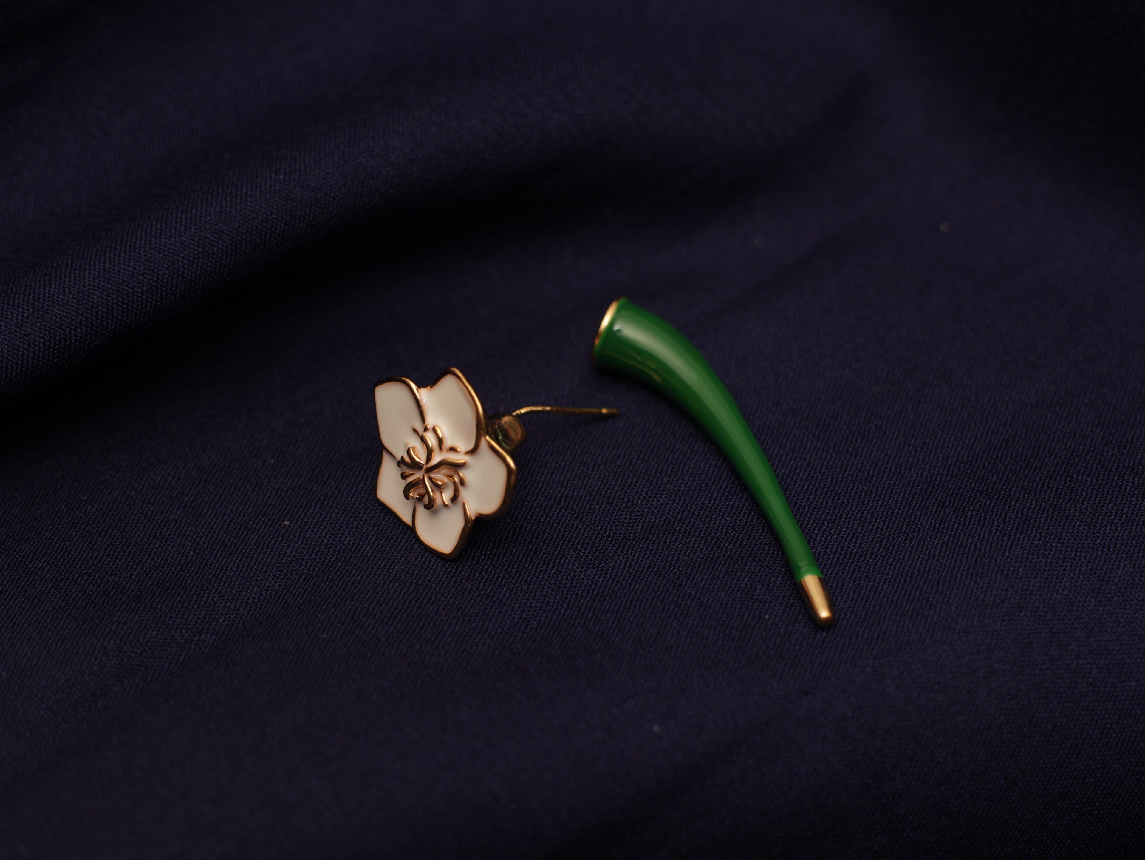 Chilli Blossom earrings