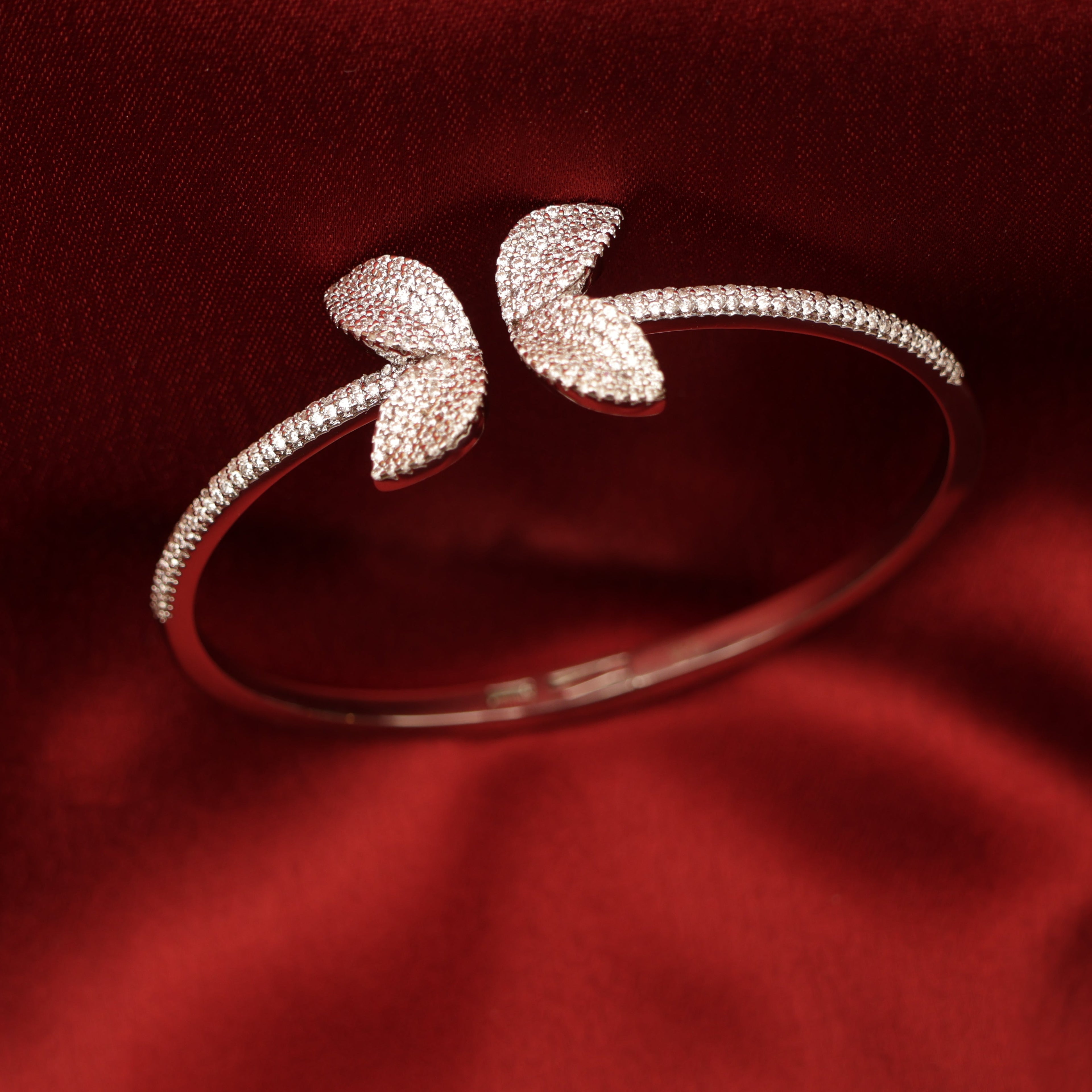 CZ Open flower Bracelet