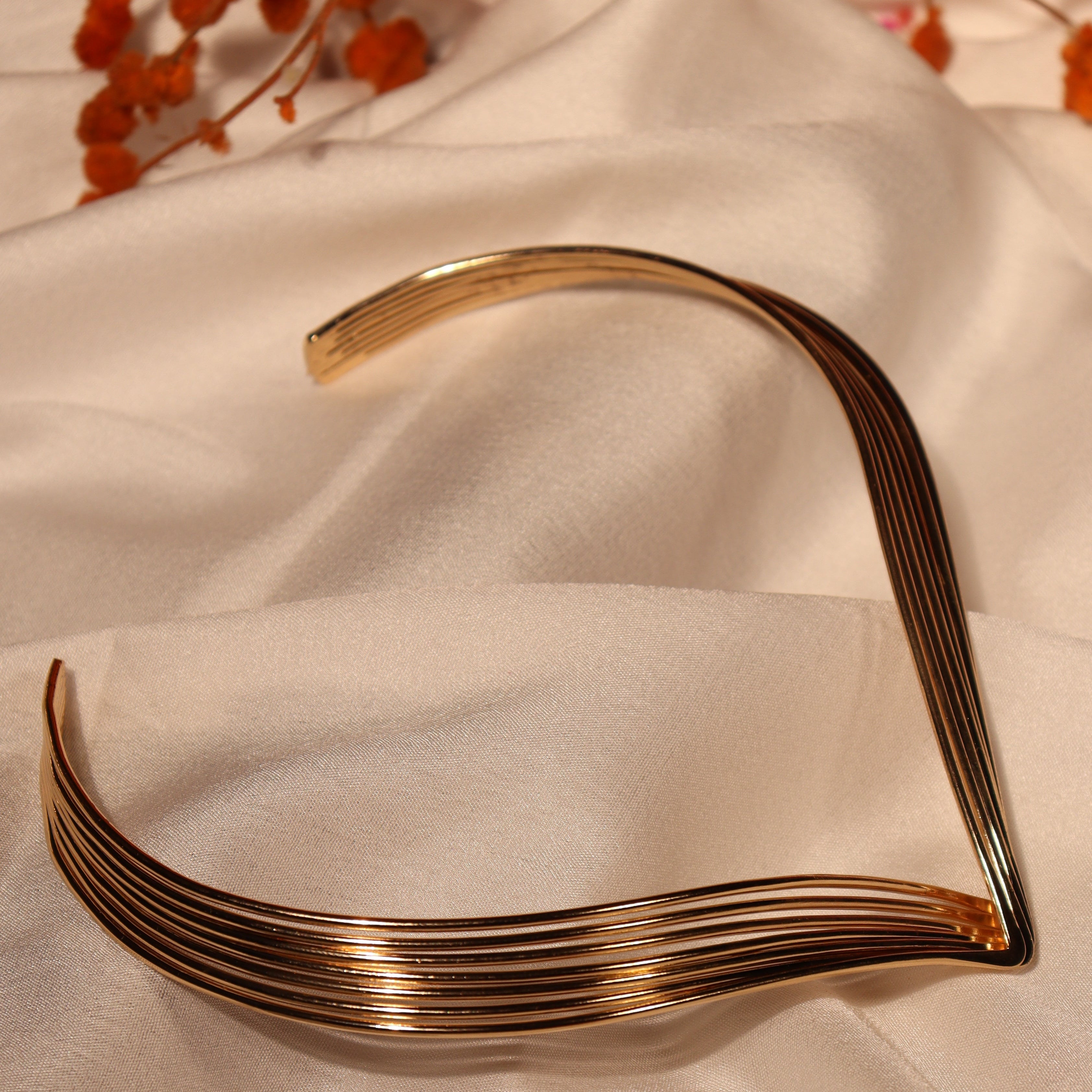 Gold Egyptian Hasli