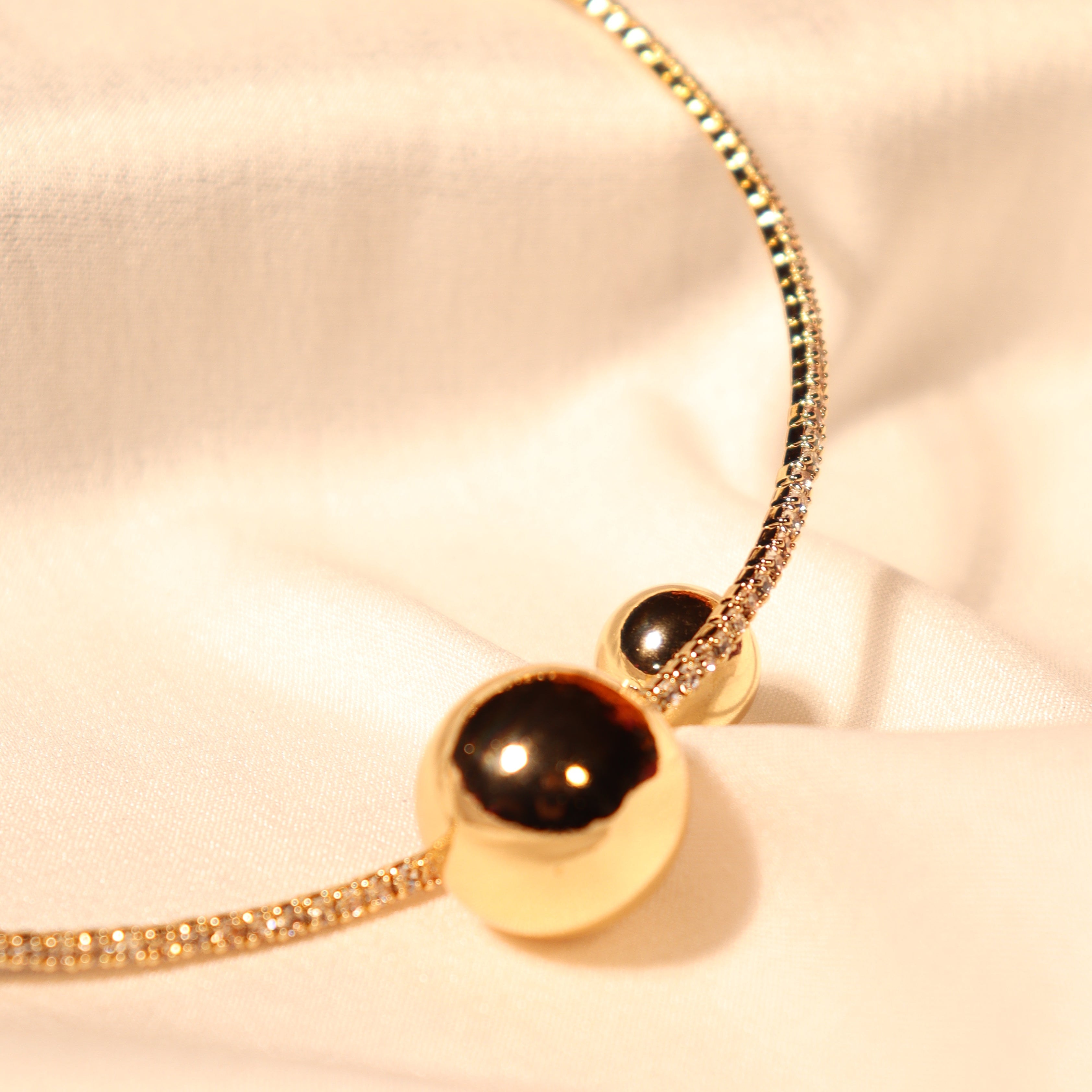 Axis Gold Choker