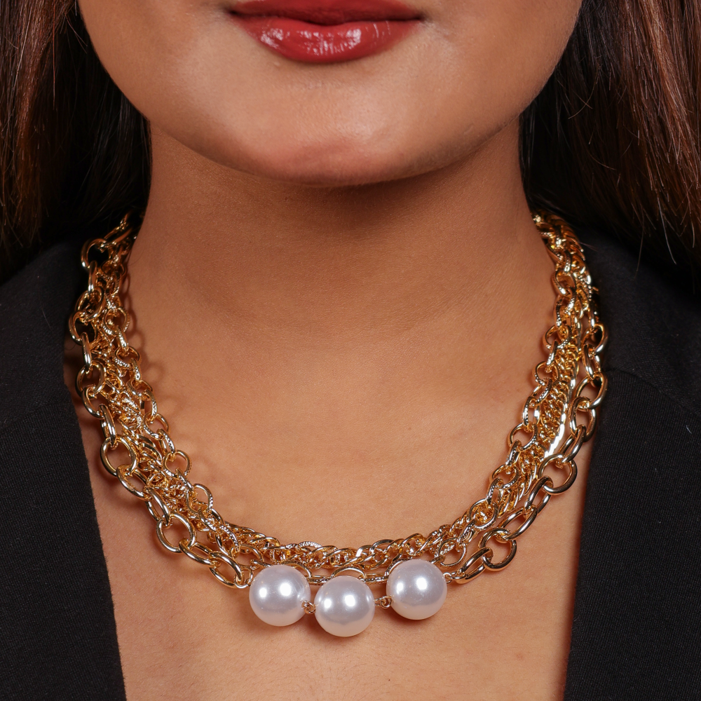 Multilayer Pearl Necklace