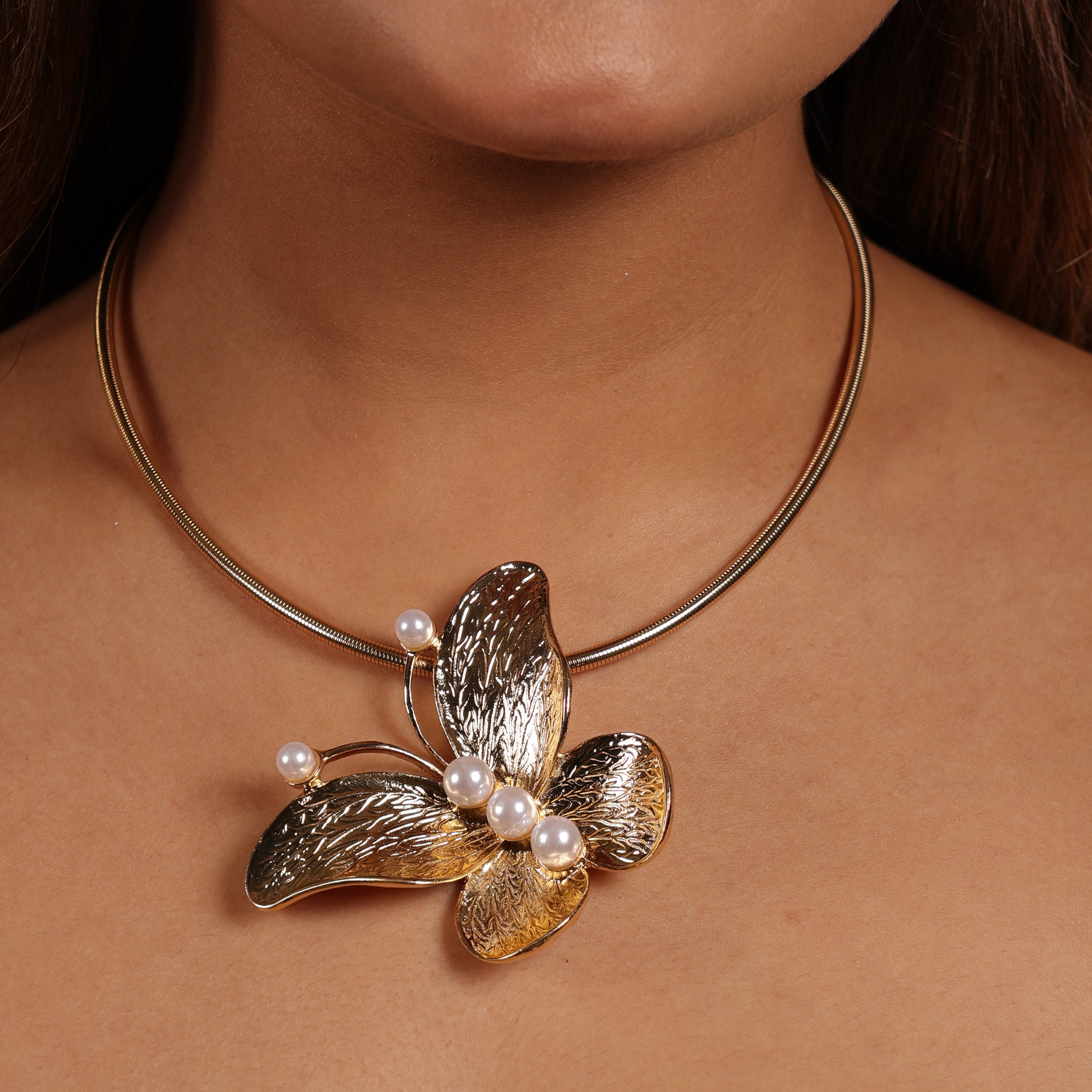 Butterfly Pearl Neckpiece