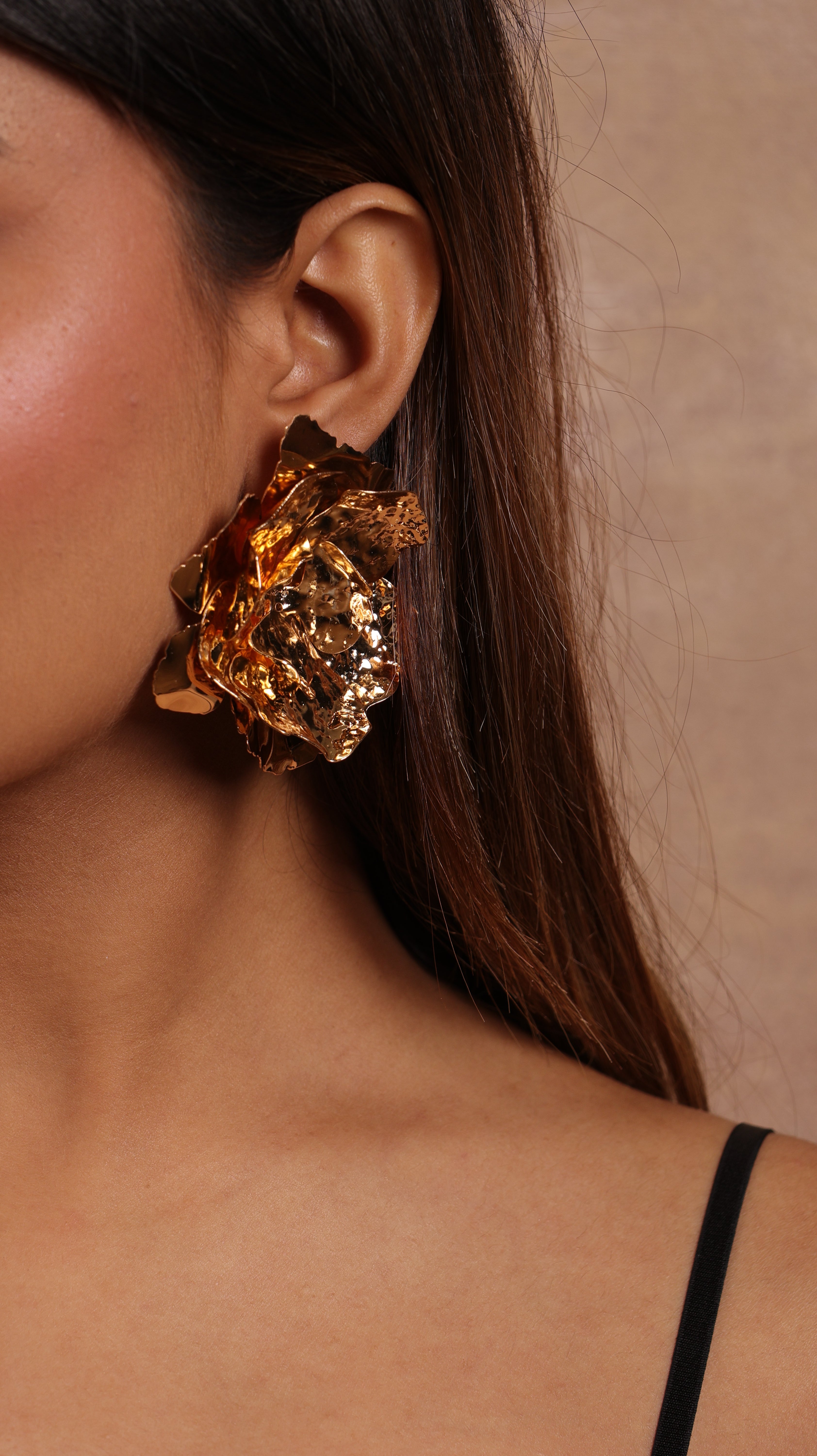Molten Flower Necklace Set