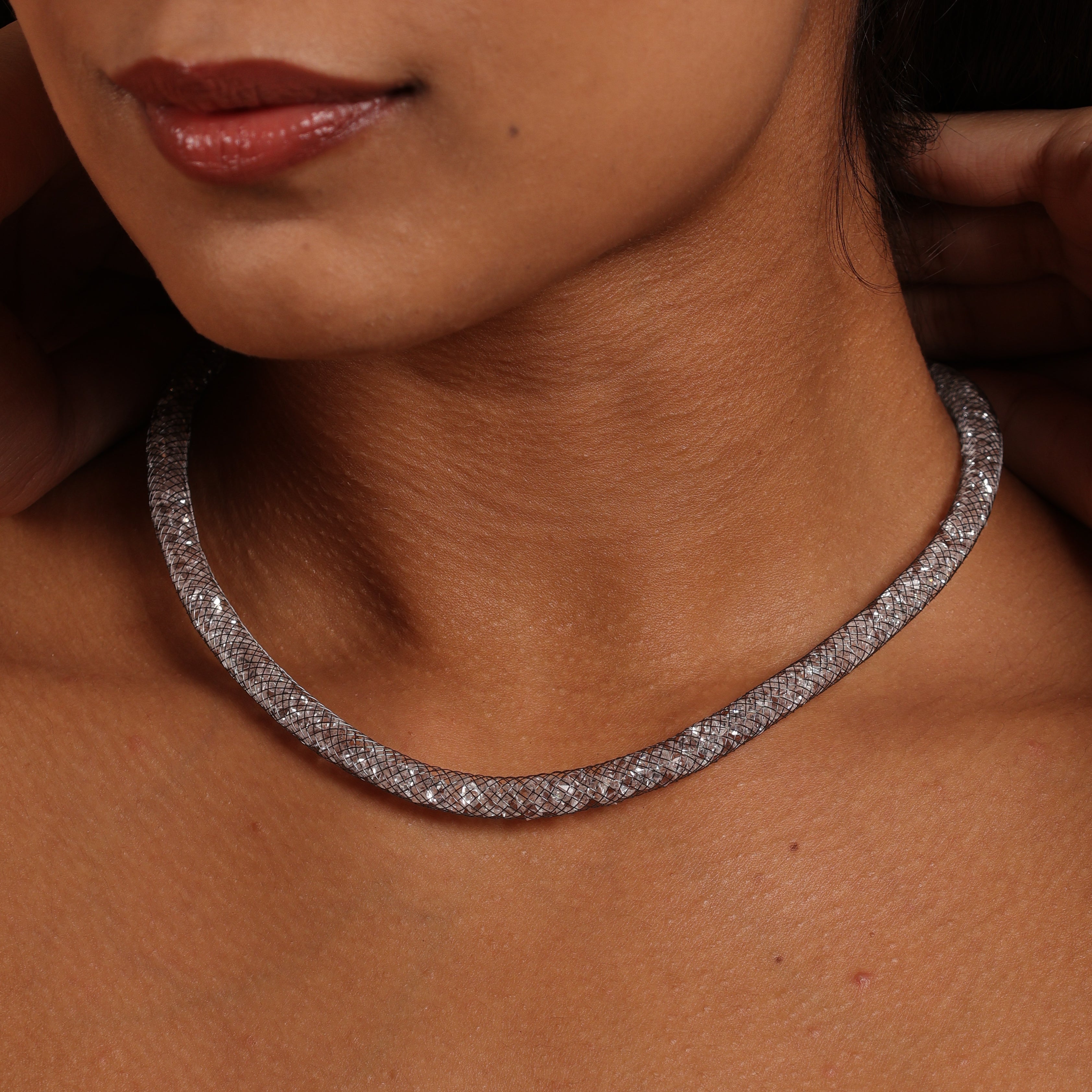 Moonlight Mesh Neckpiece