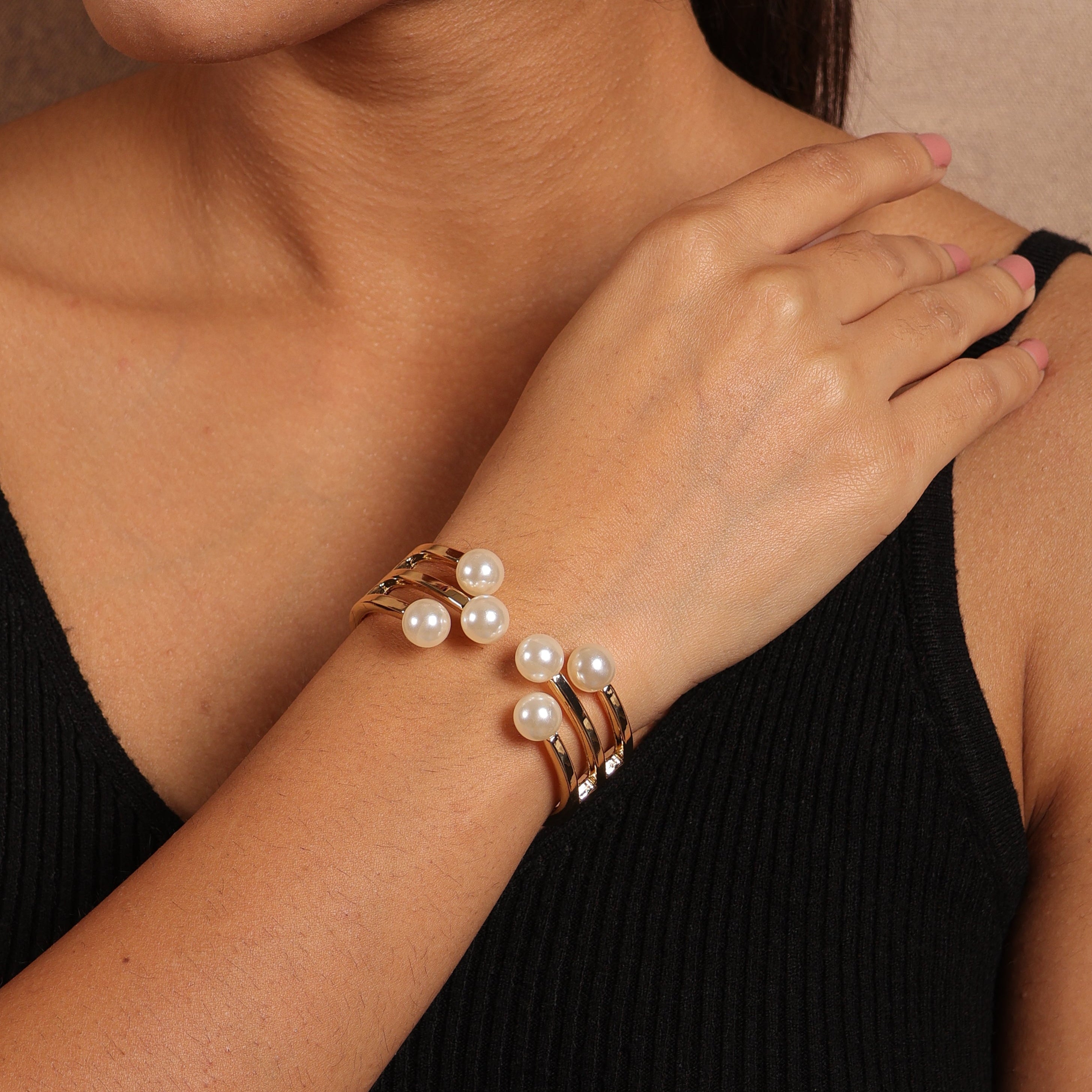 Gold Pearl Cascade Bracelet