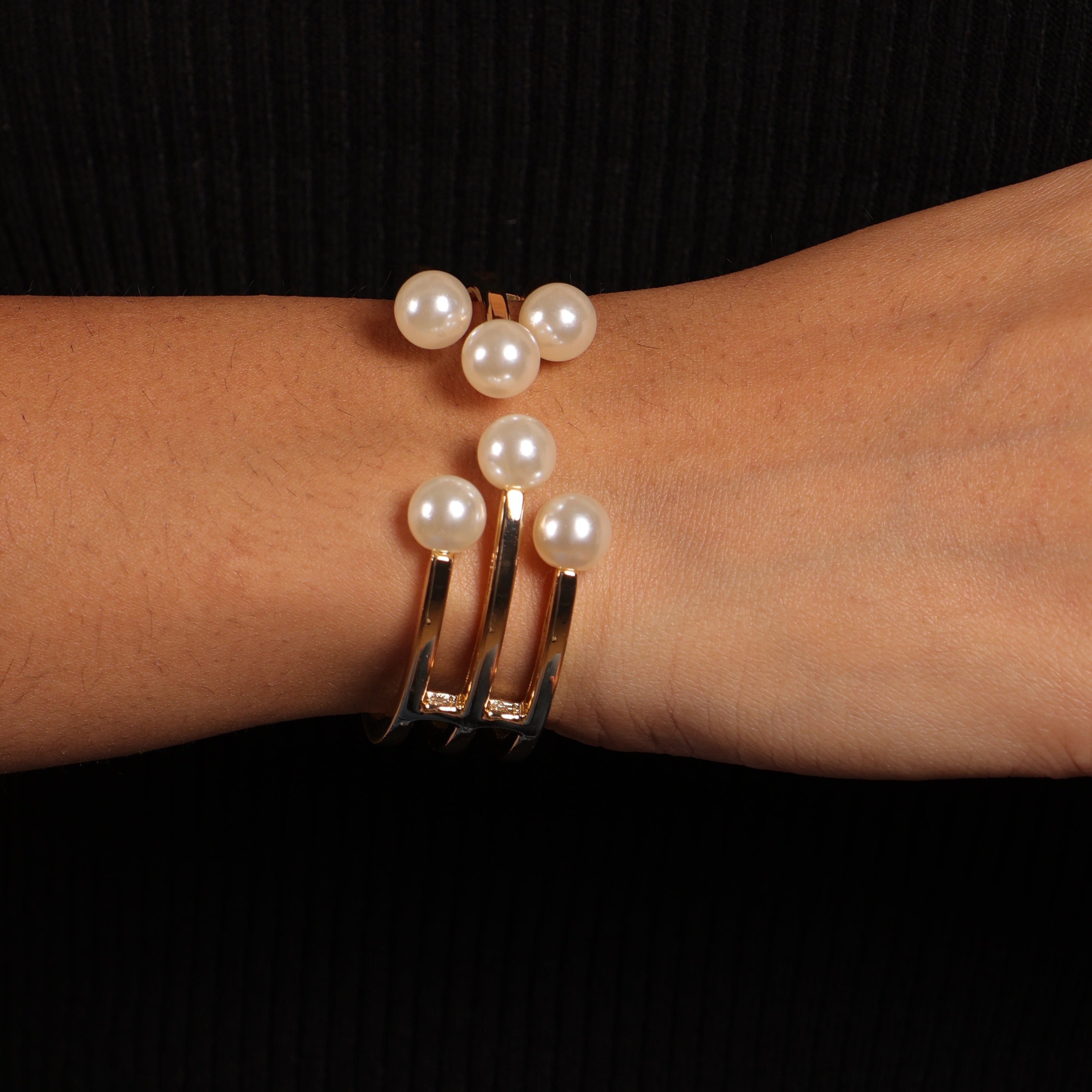 Gold Pearl Cascade Bracelet