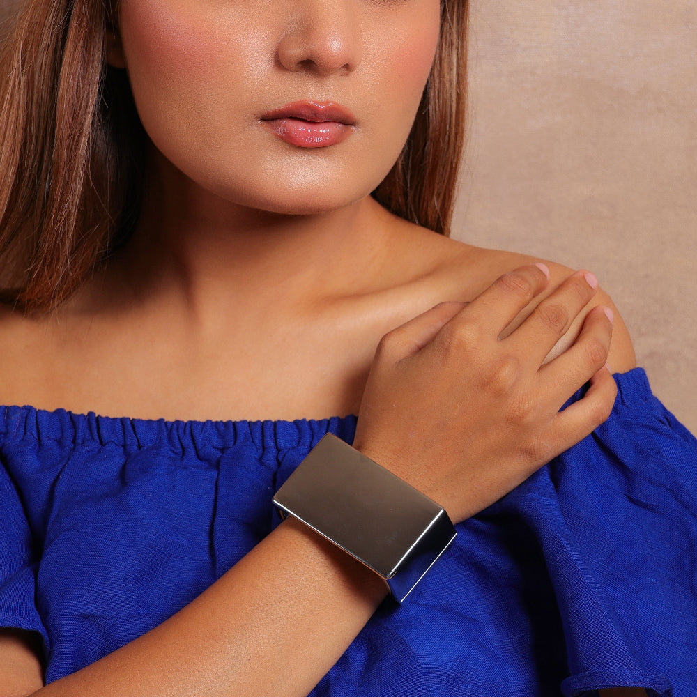 Metallic Dome Bracelet