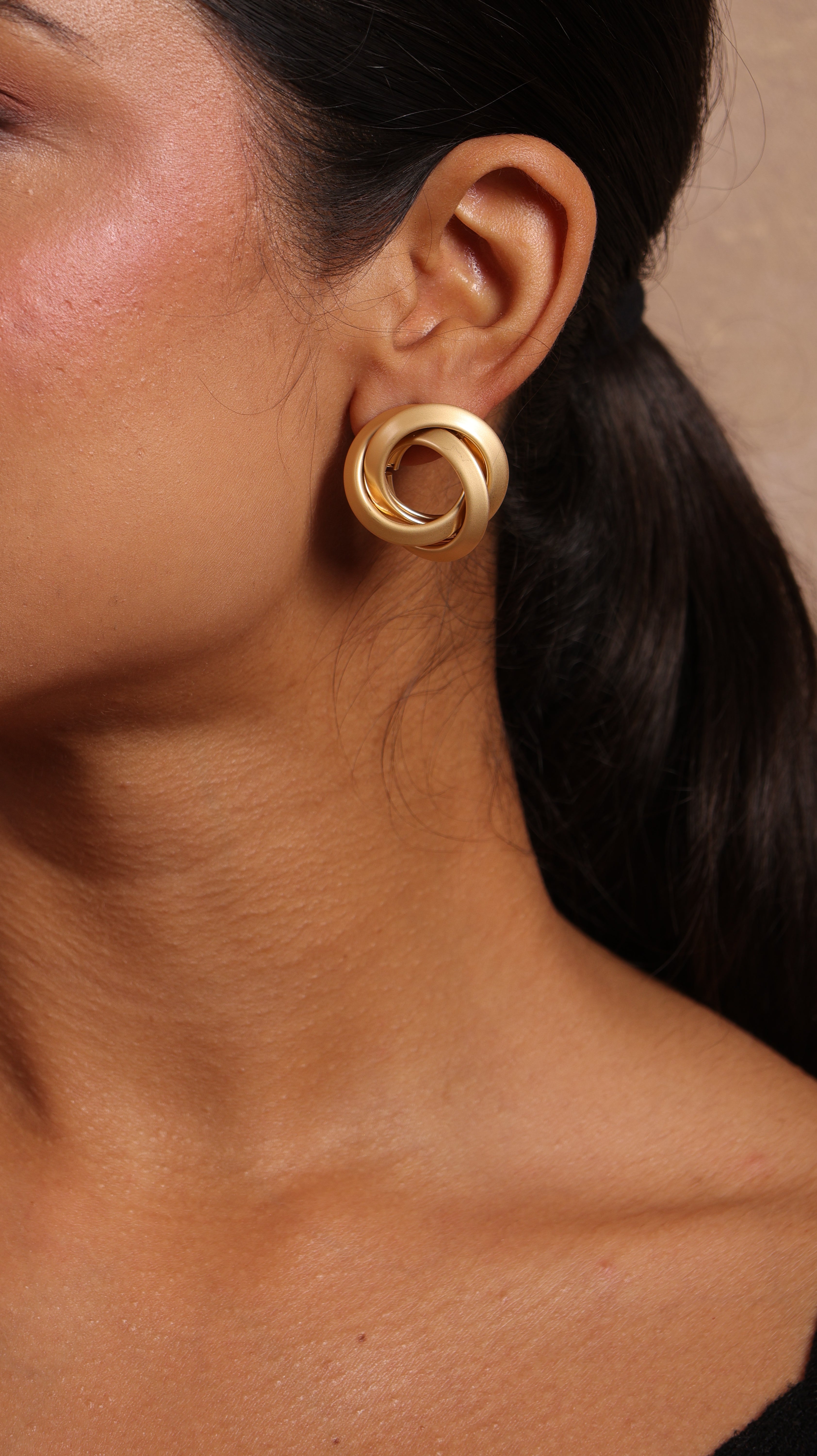 Matt Knotted Studs