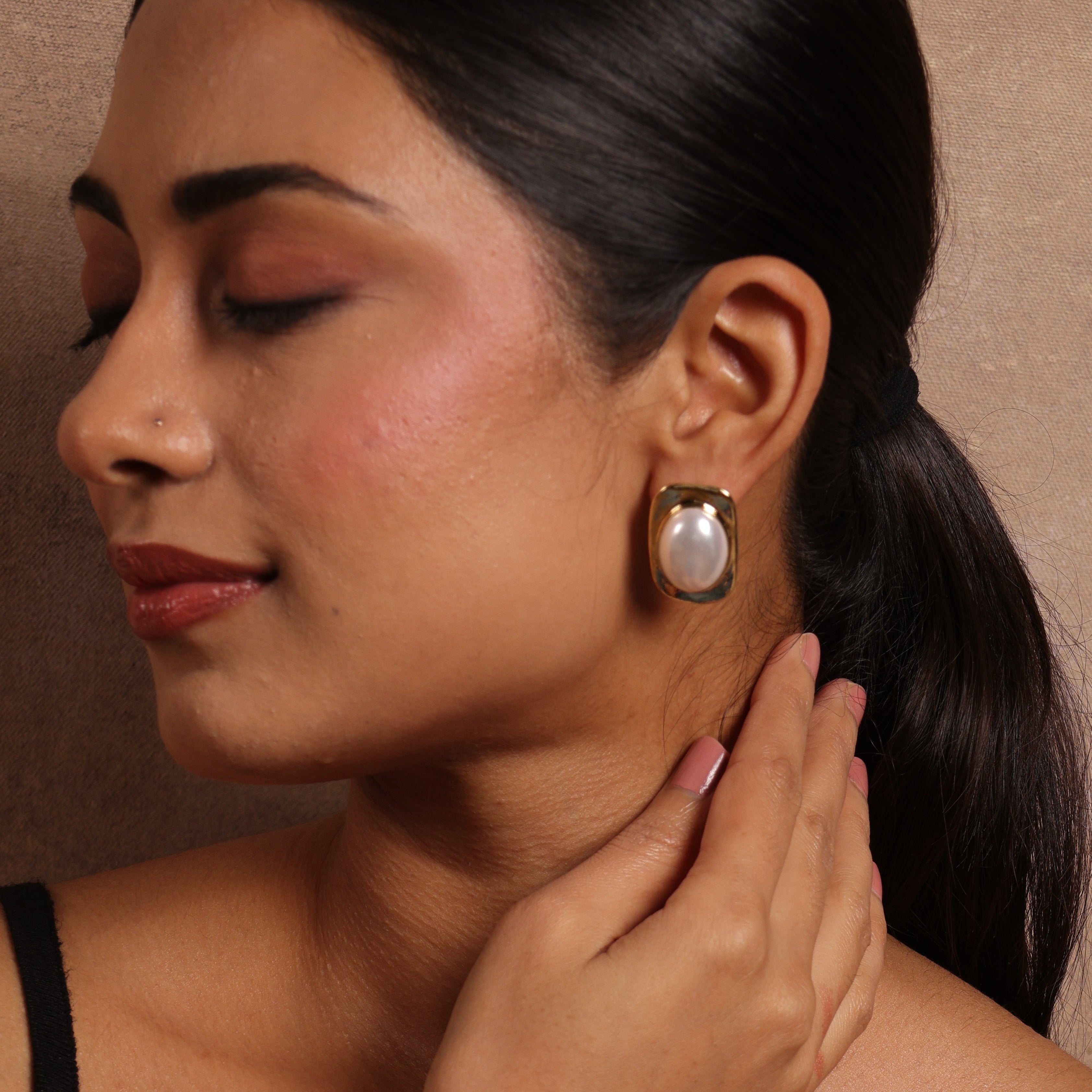 Mabe Pearl Studs
