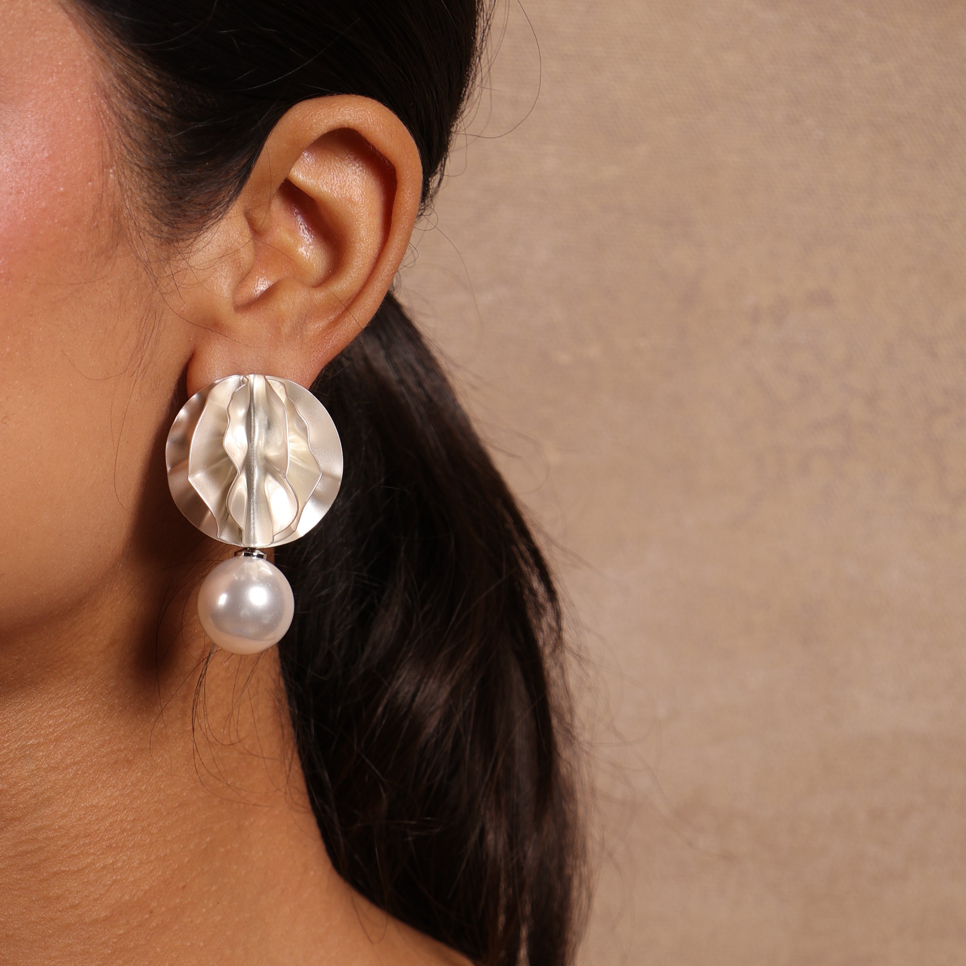 Serene Pearl Statement