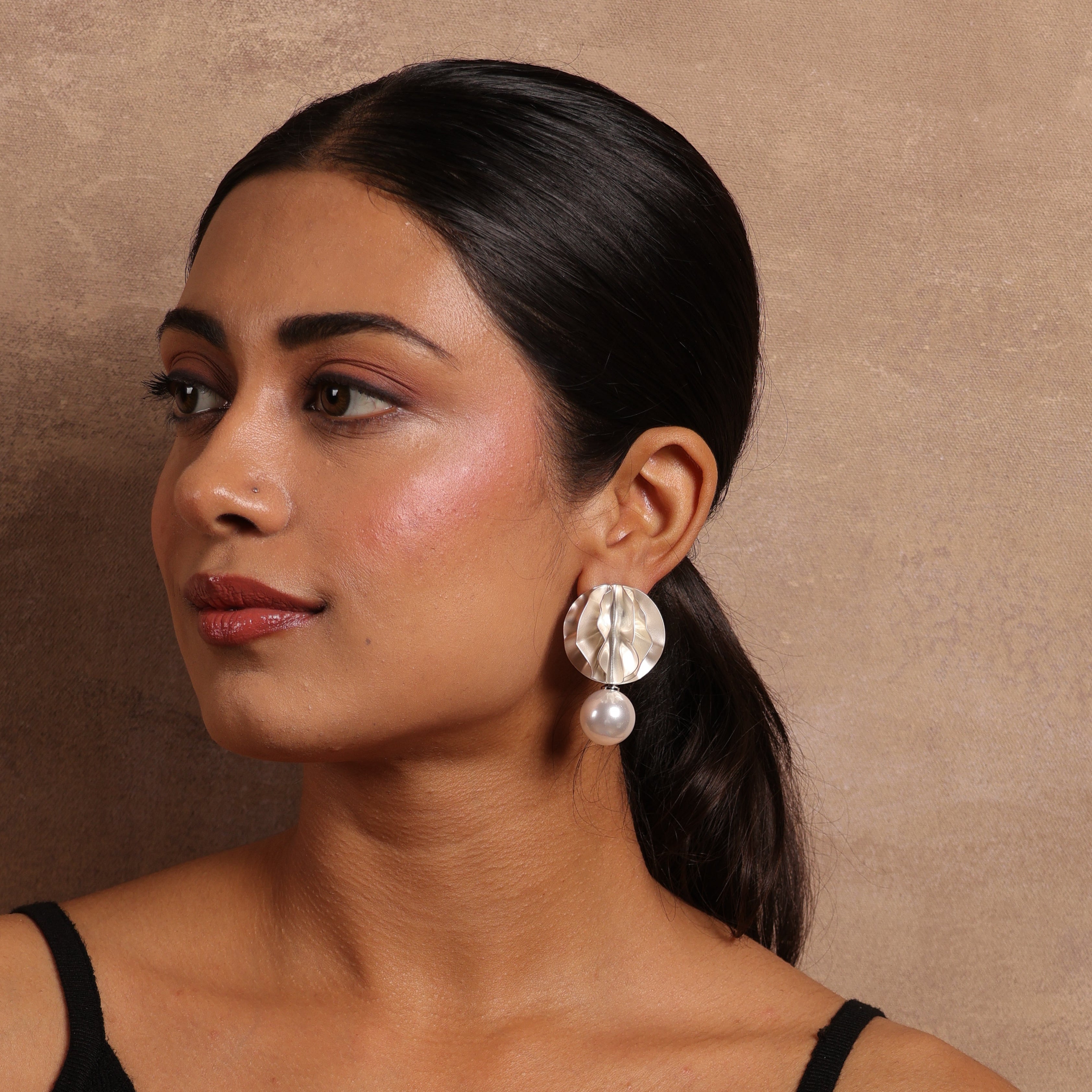 Serene Pearl Statement