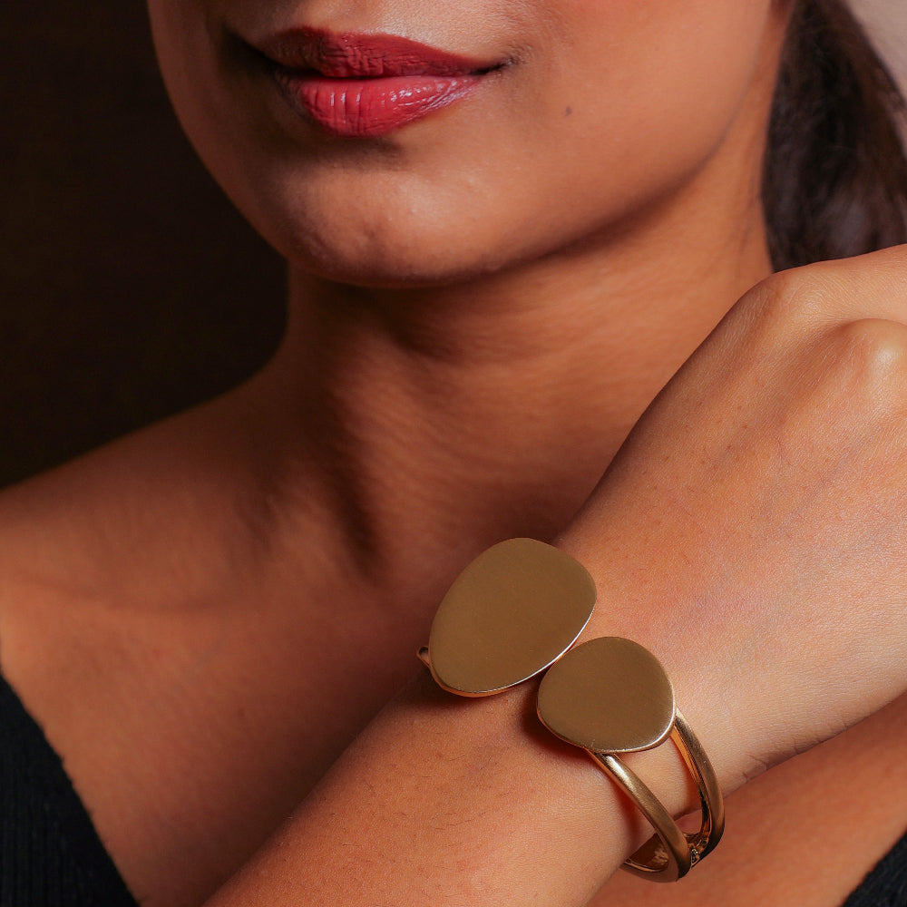 Double Disc Cuff
