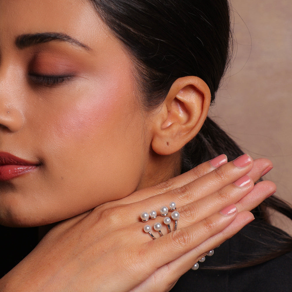 Pearl Bloom Ring