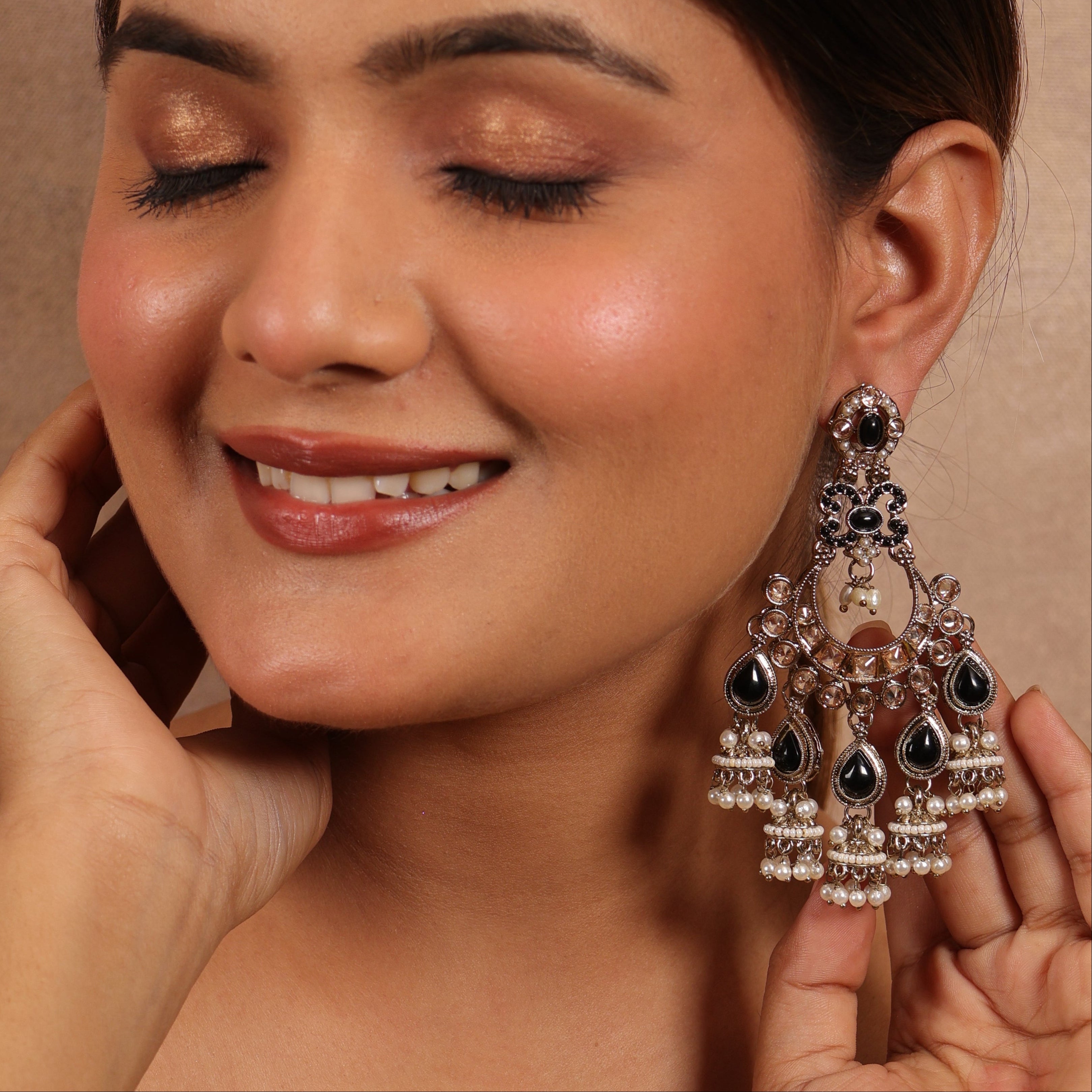 Shahi Sheen Chandbali