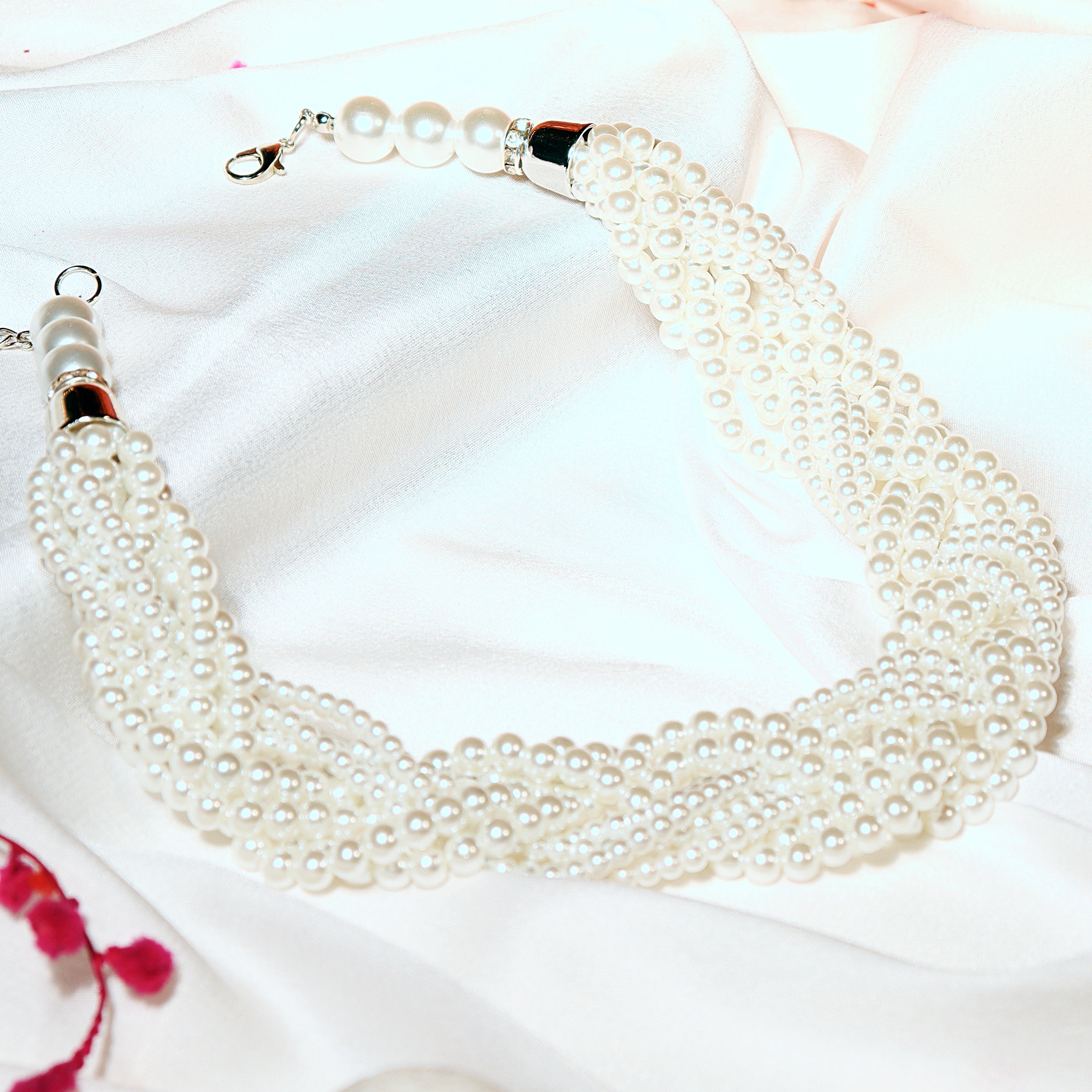 Braided pearl neckpiece