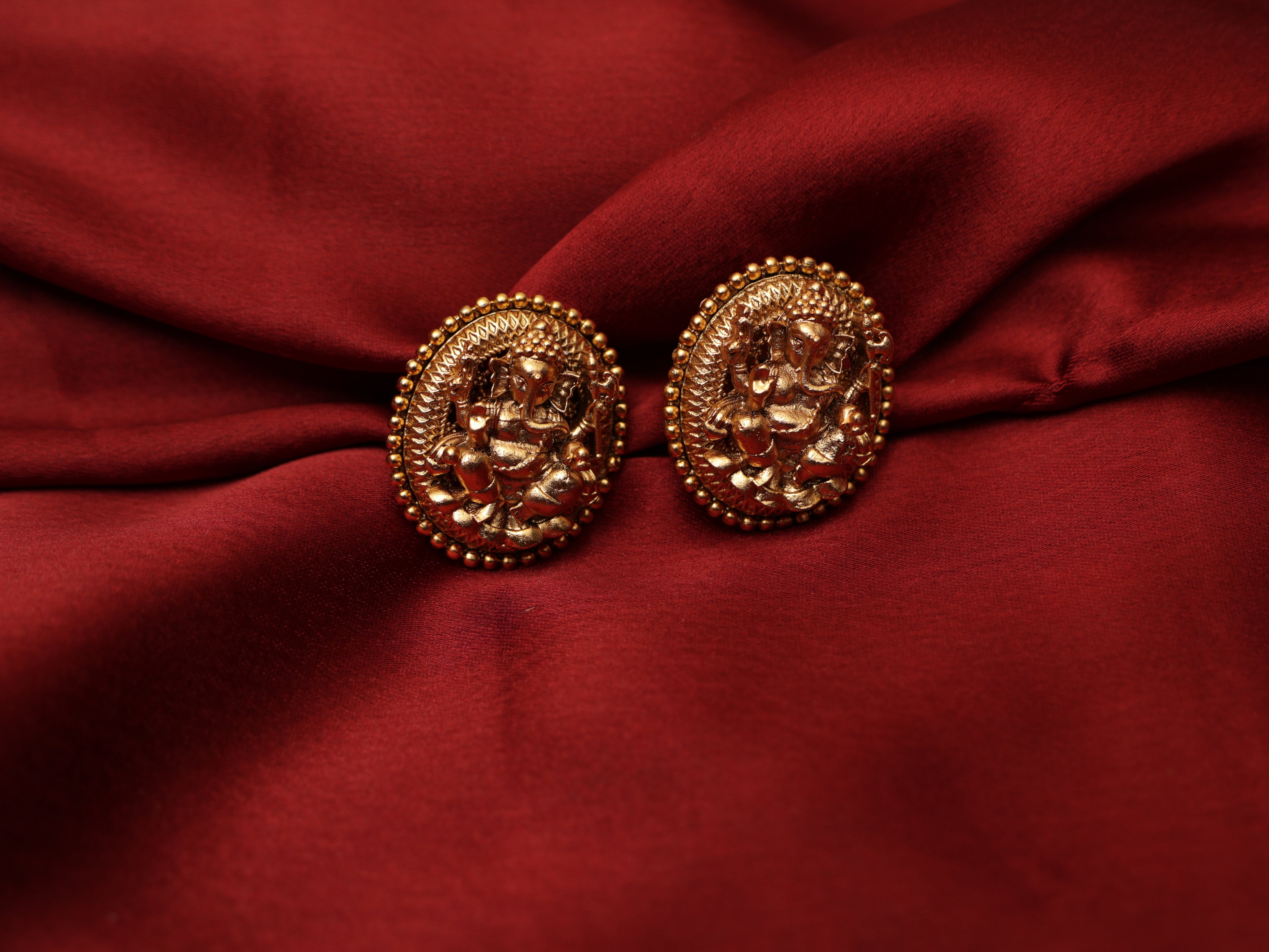 Vinayaka Studs